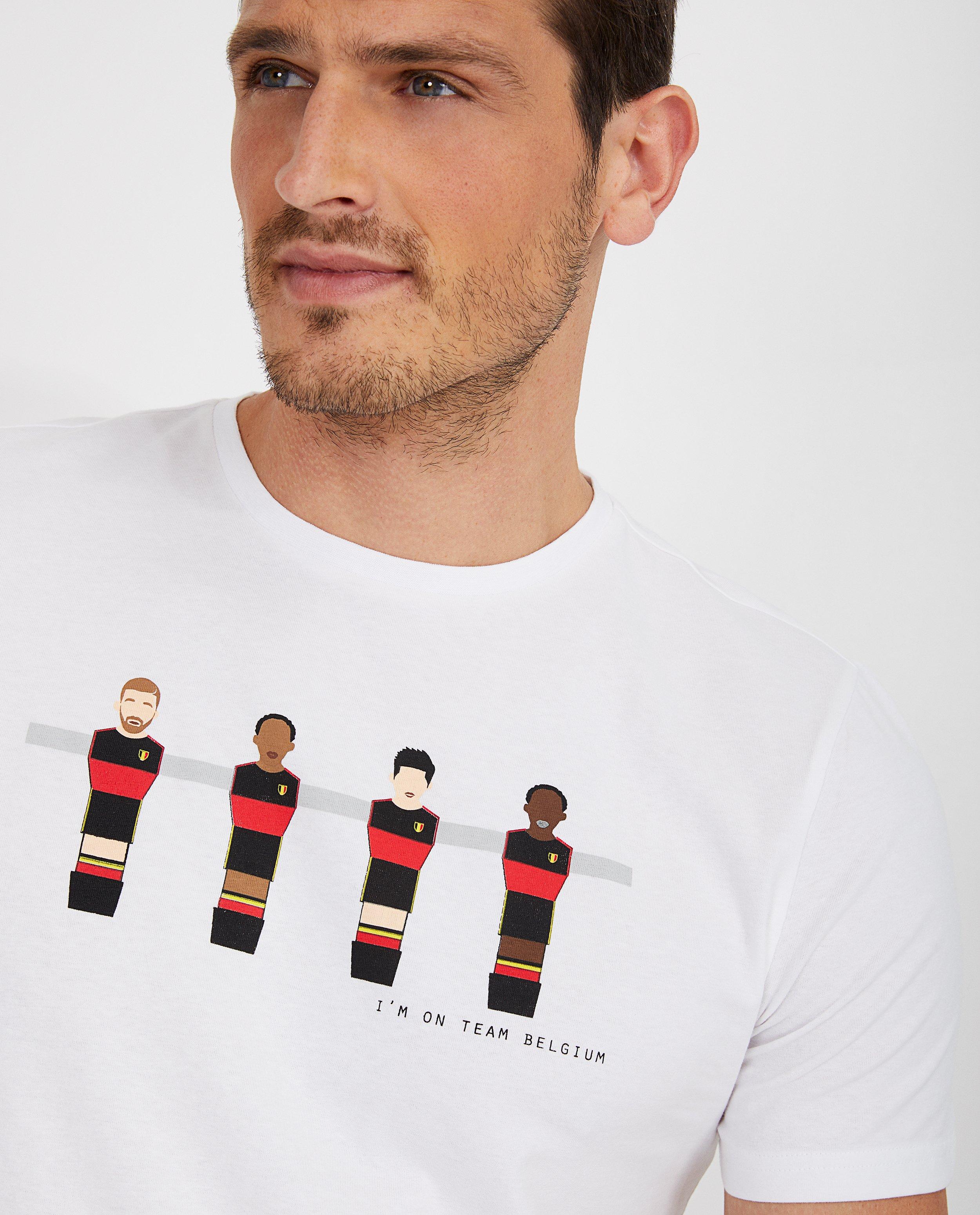 T-shirts - 
