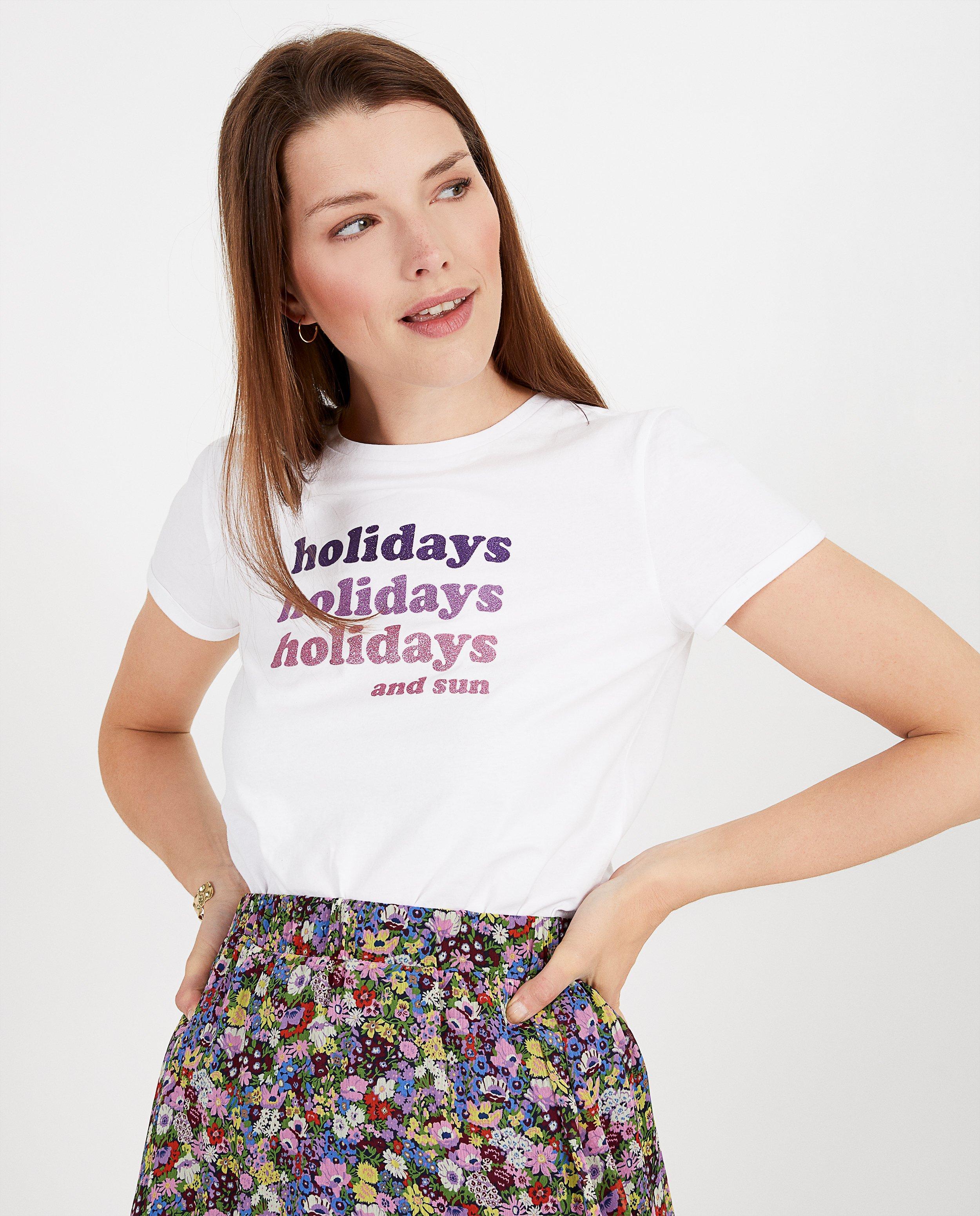 T-shirts - 