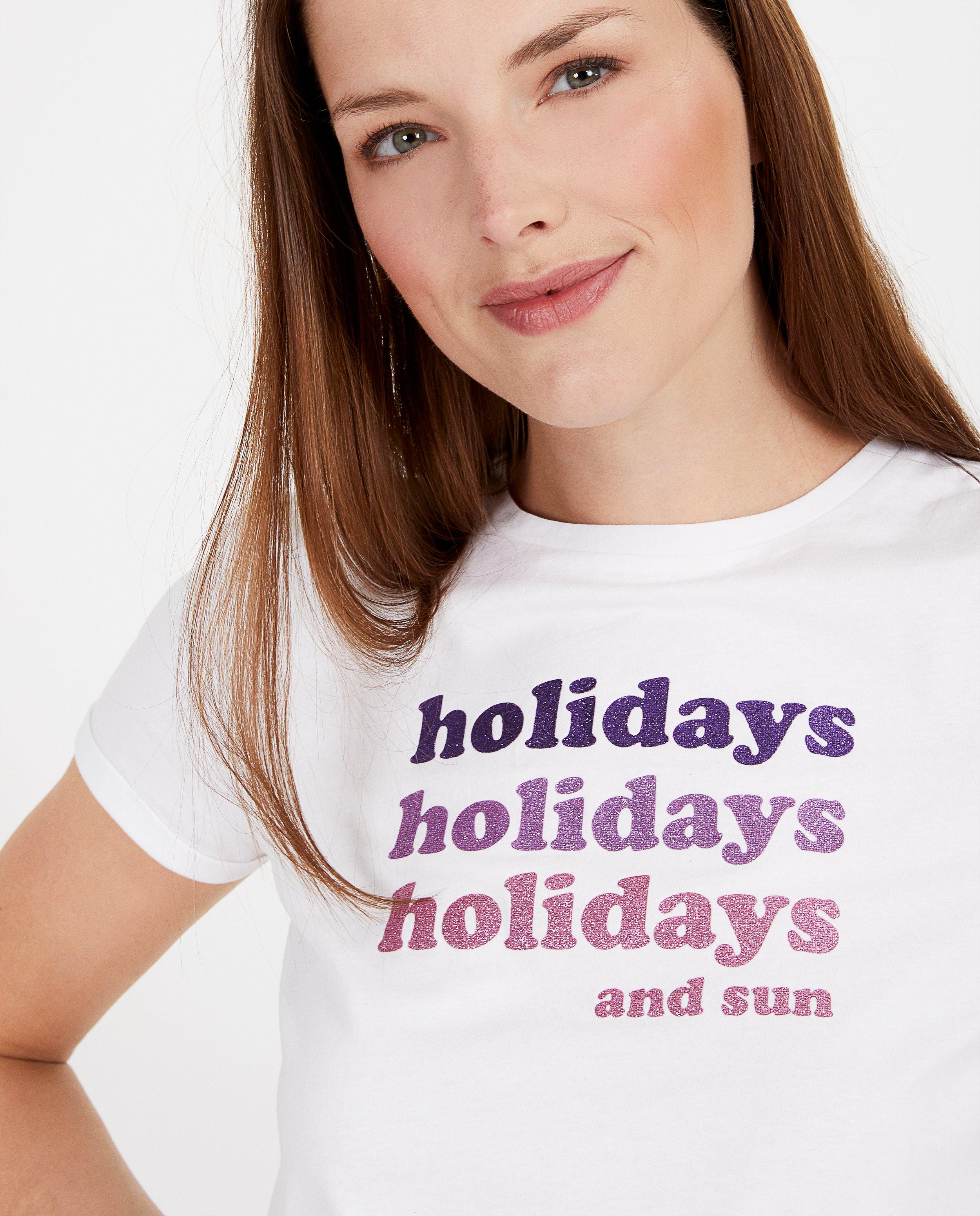 T-shirts - 