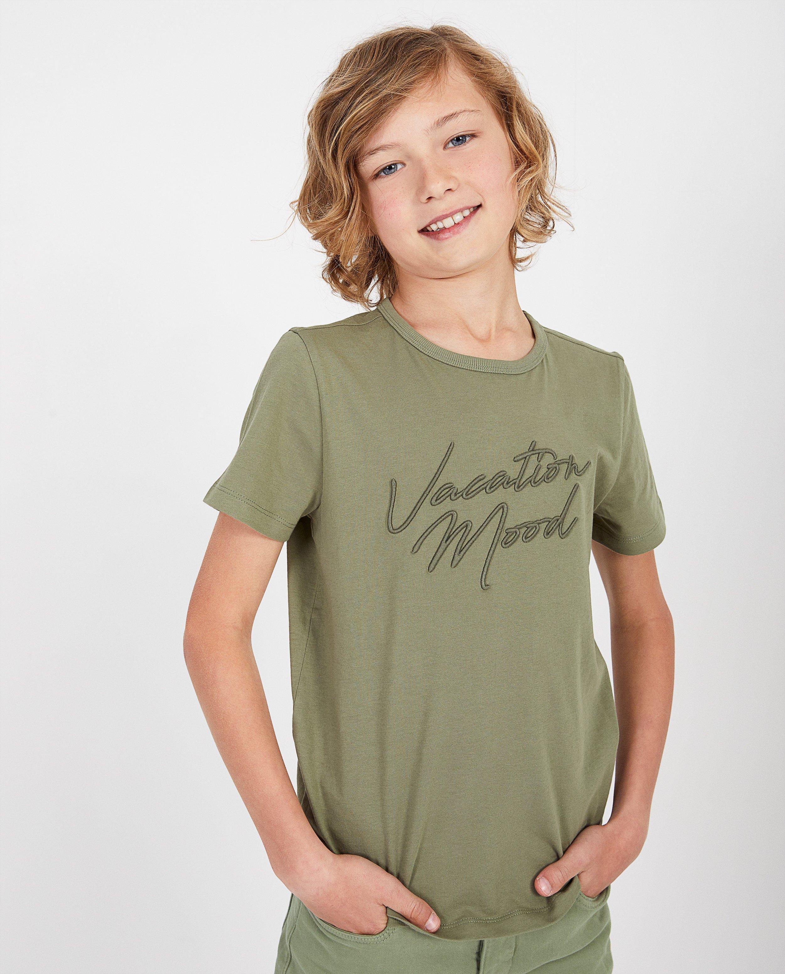 T-shirts - 