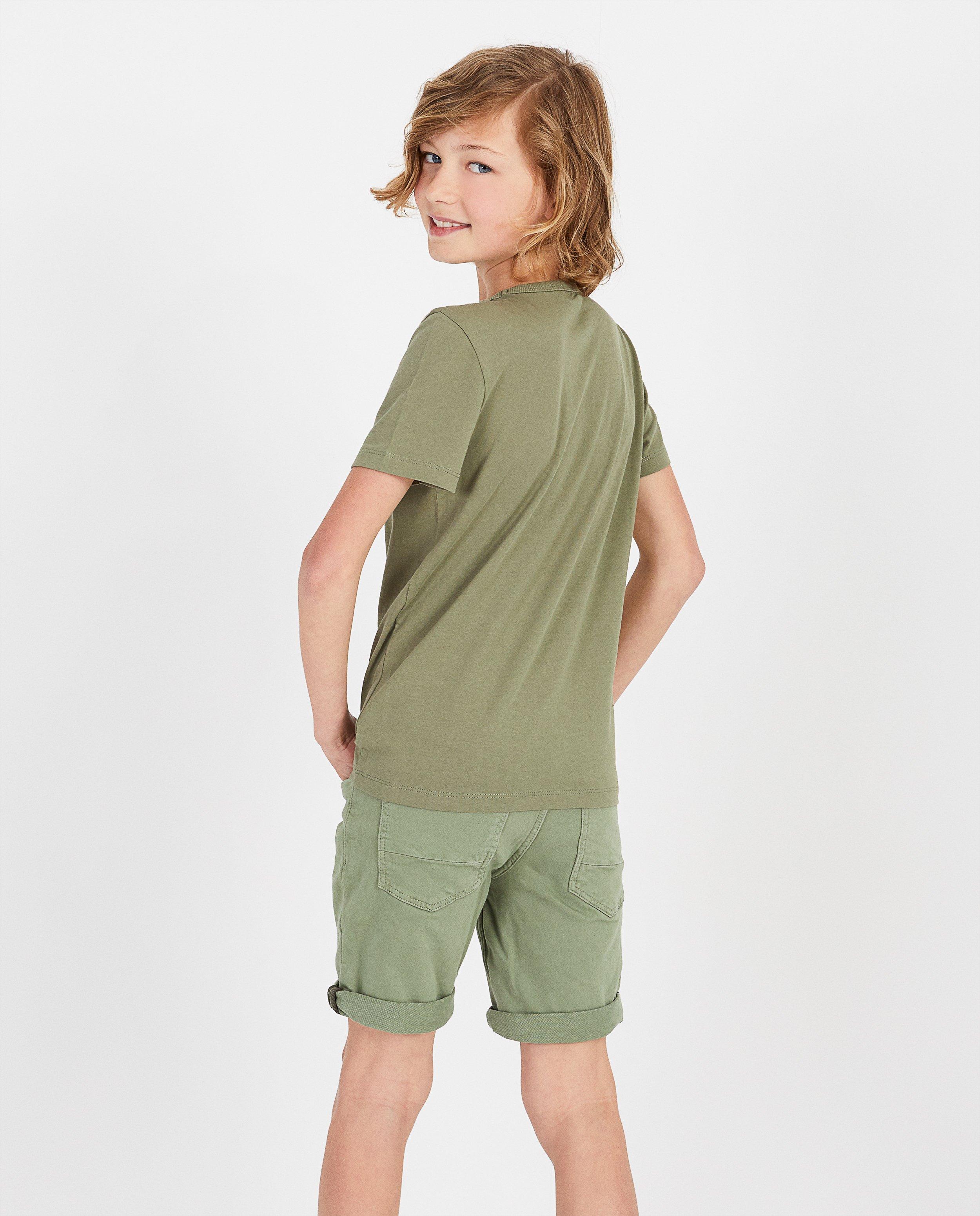 T-shirts - 