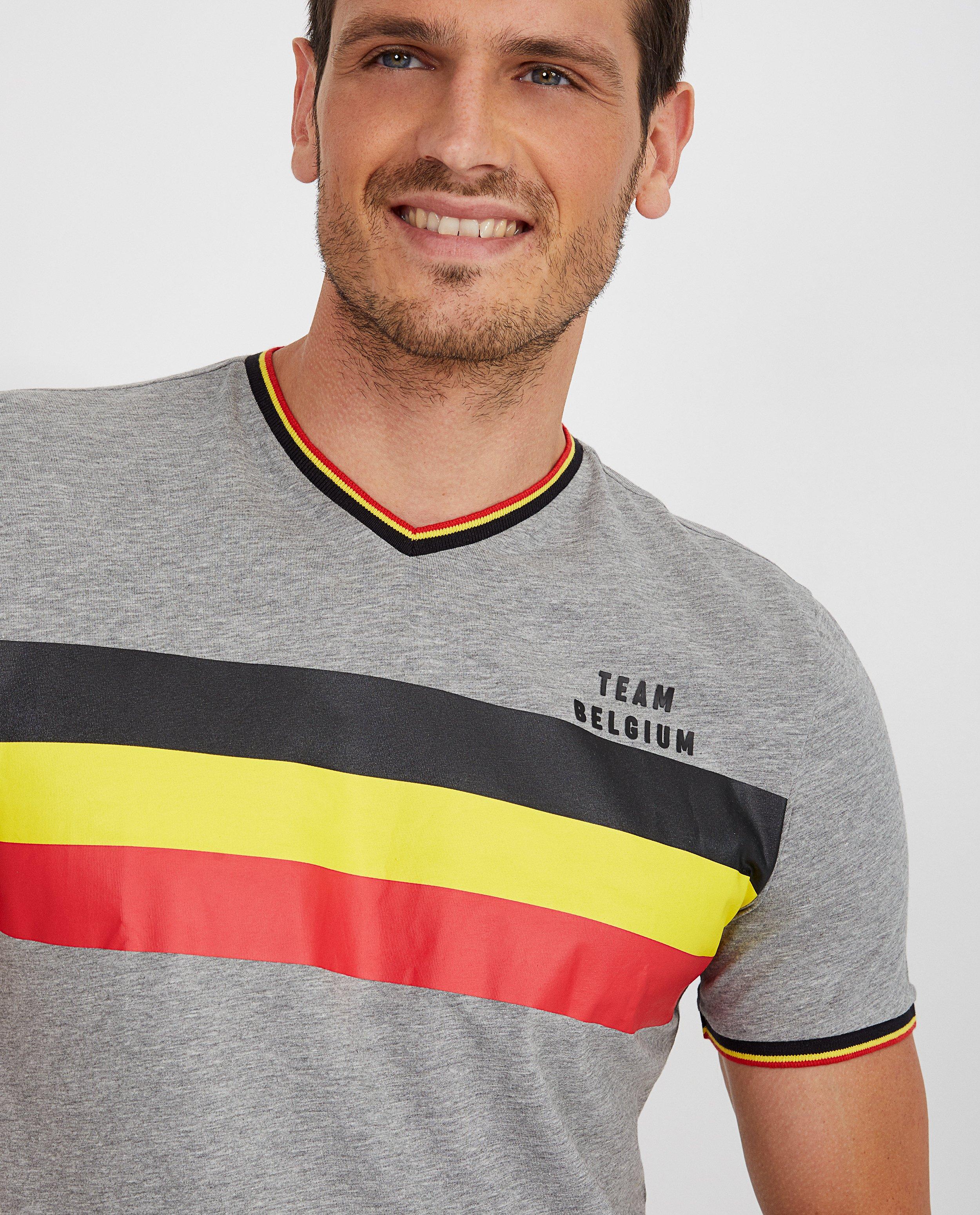 T-shirts - 