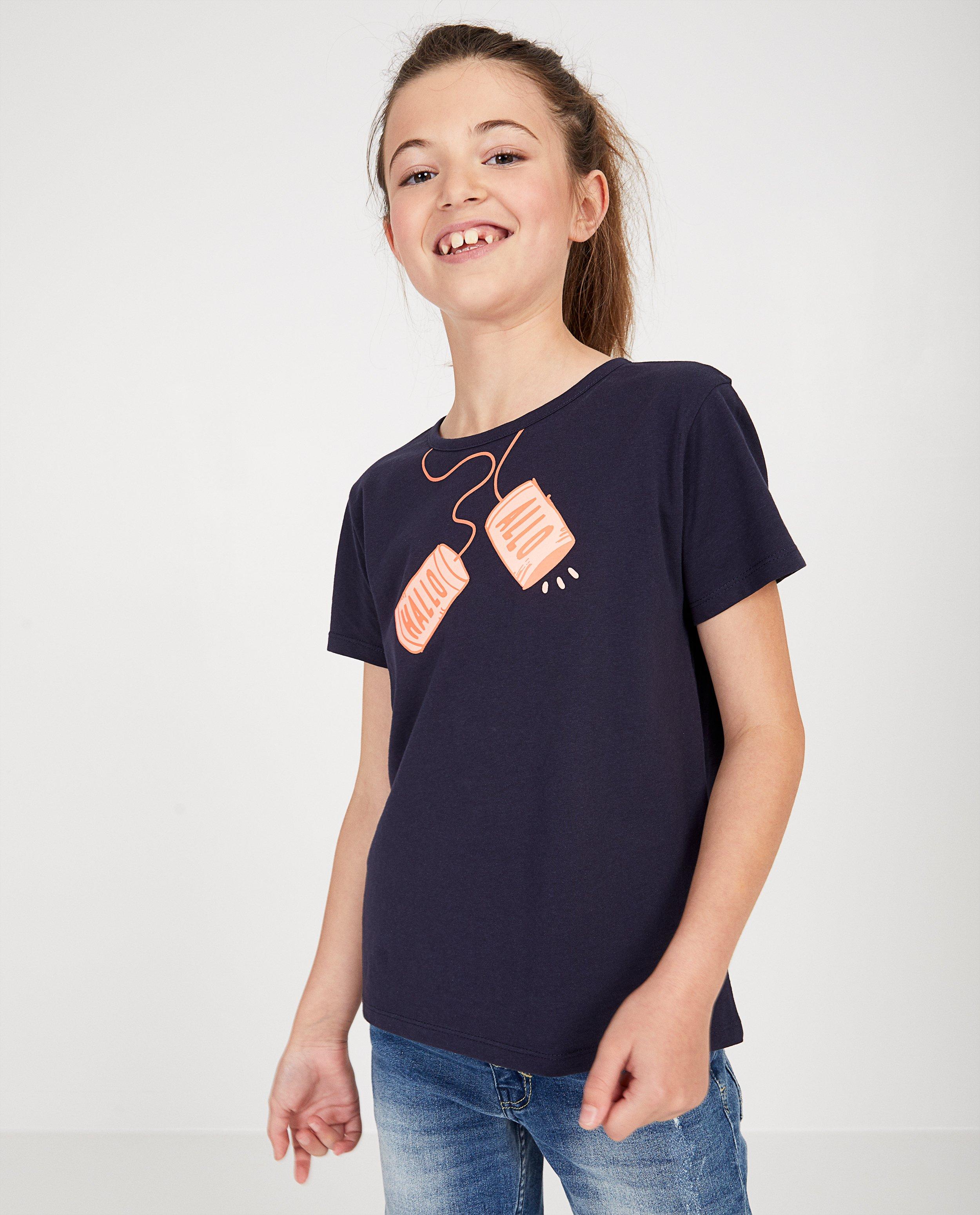T-shirts - 