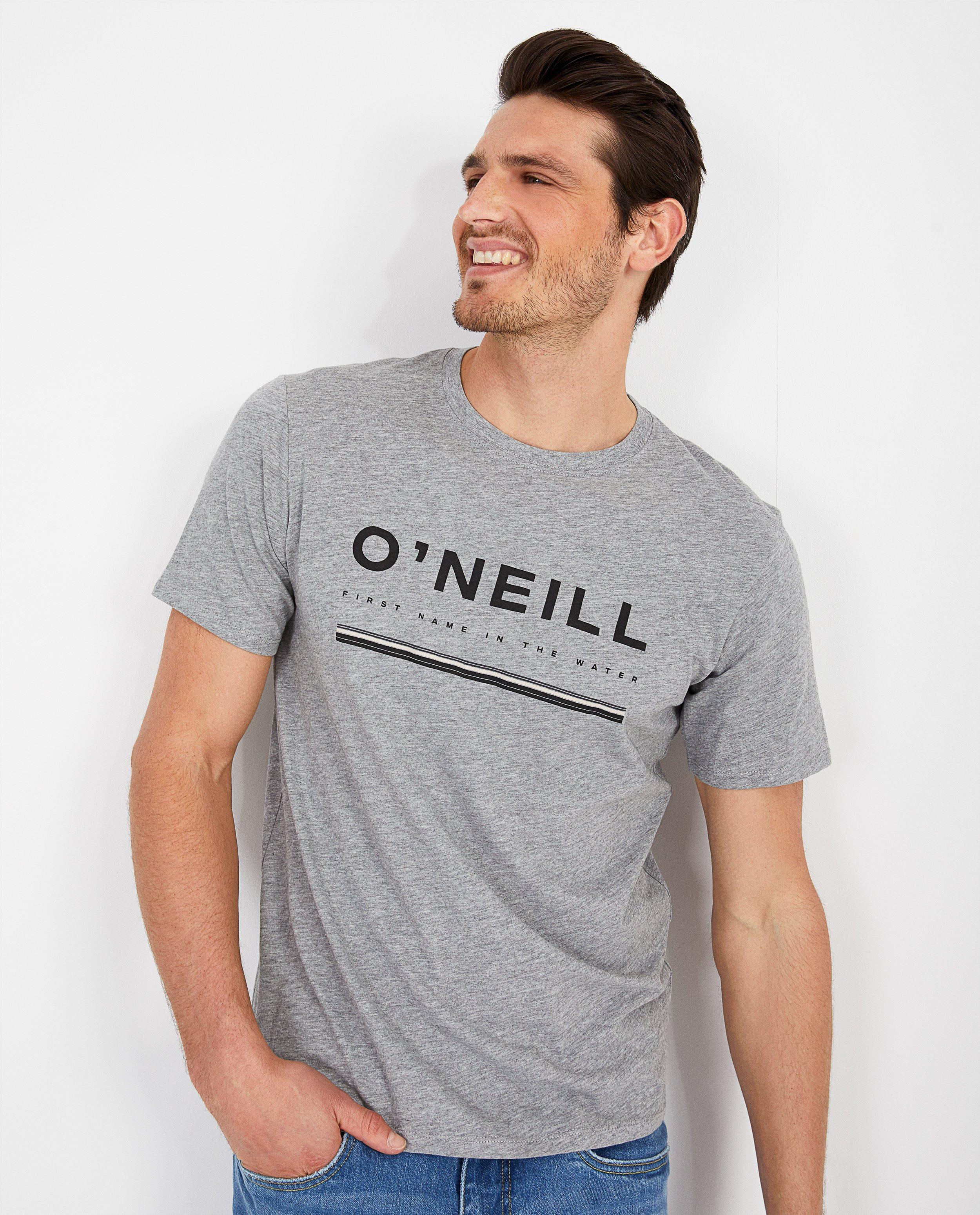T-shirts - 