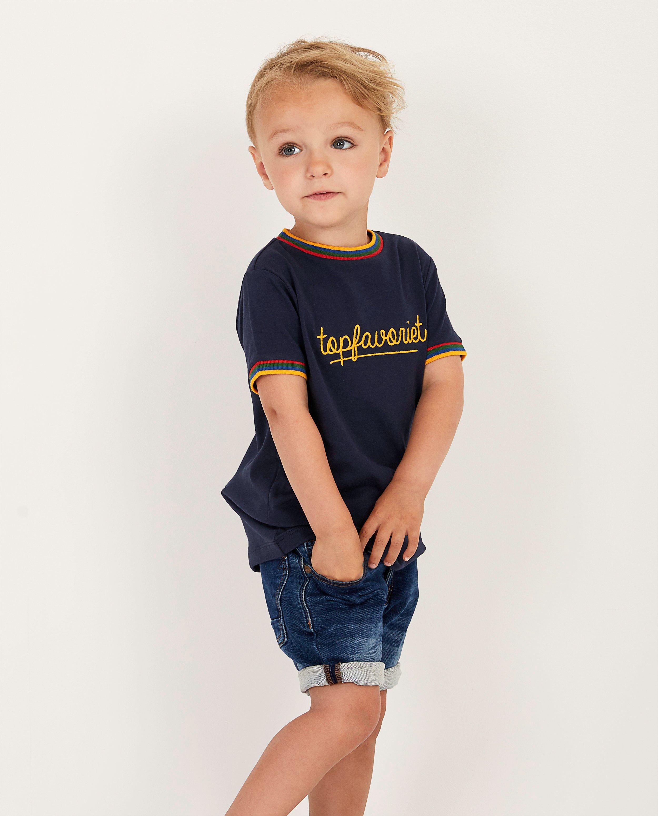 T-shirts - 