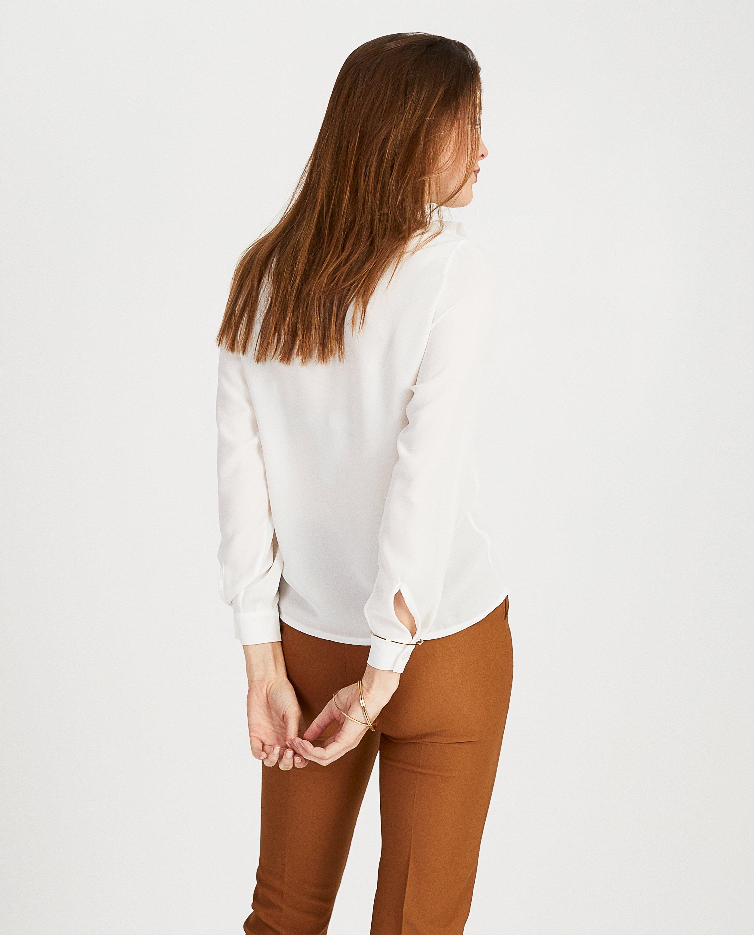 Wit hemd met ruches Ella Italia - Product Detail - wit - afbeelding nummer 3