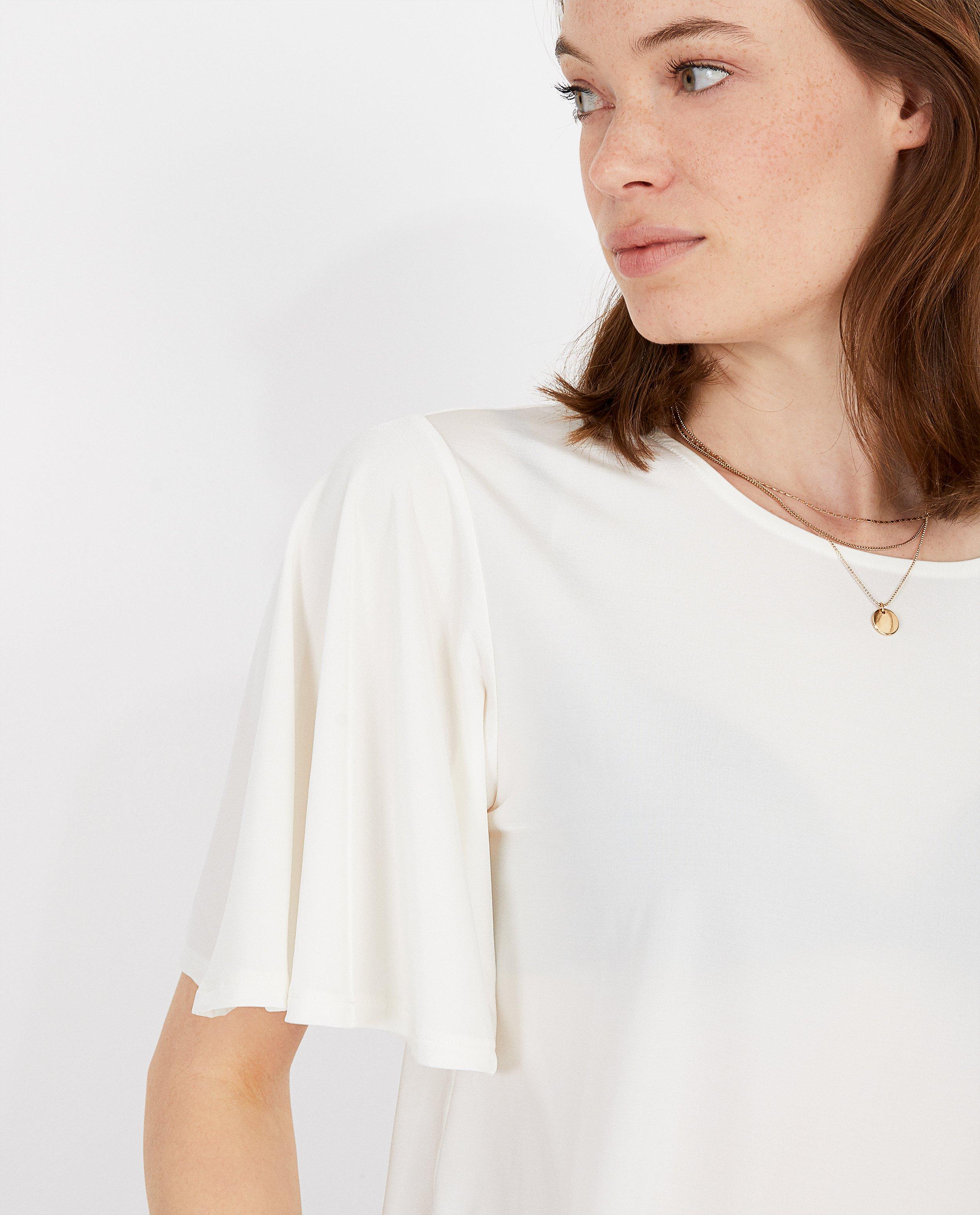 T-shirts - Wit T-shirt Marylène Madou