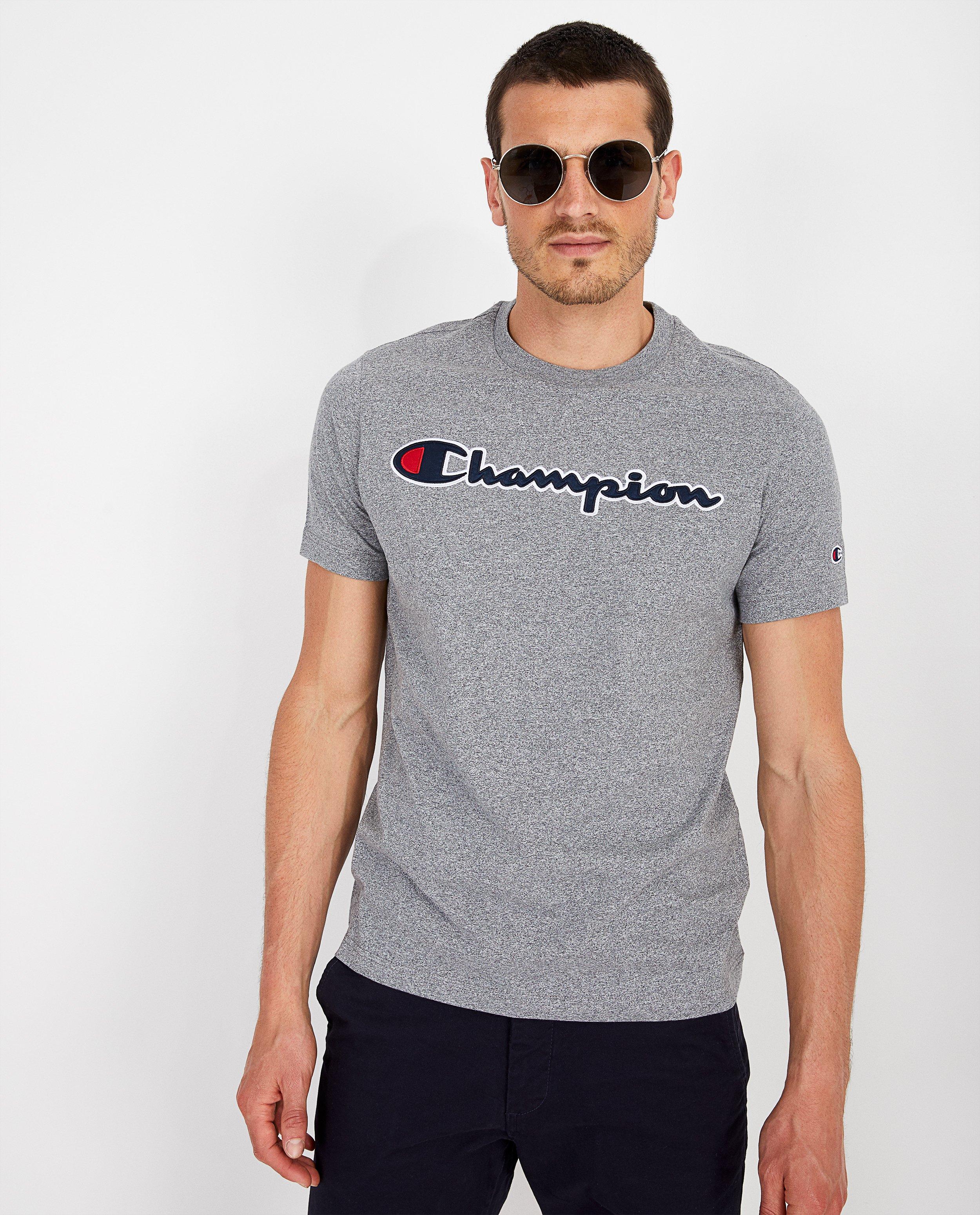 T-shirts - 