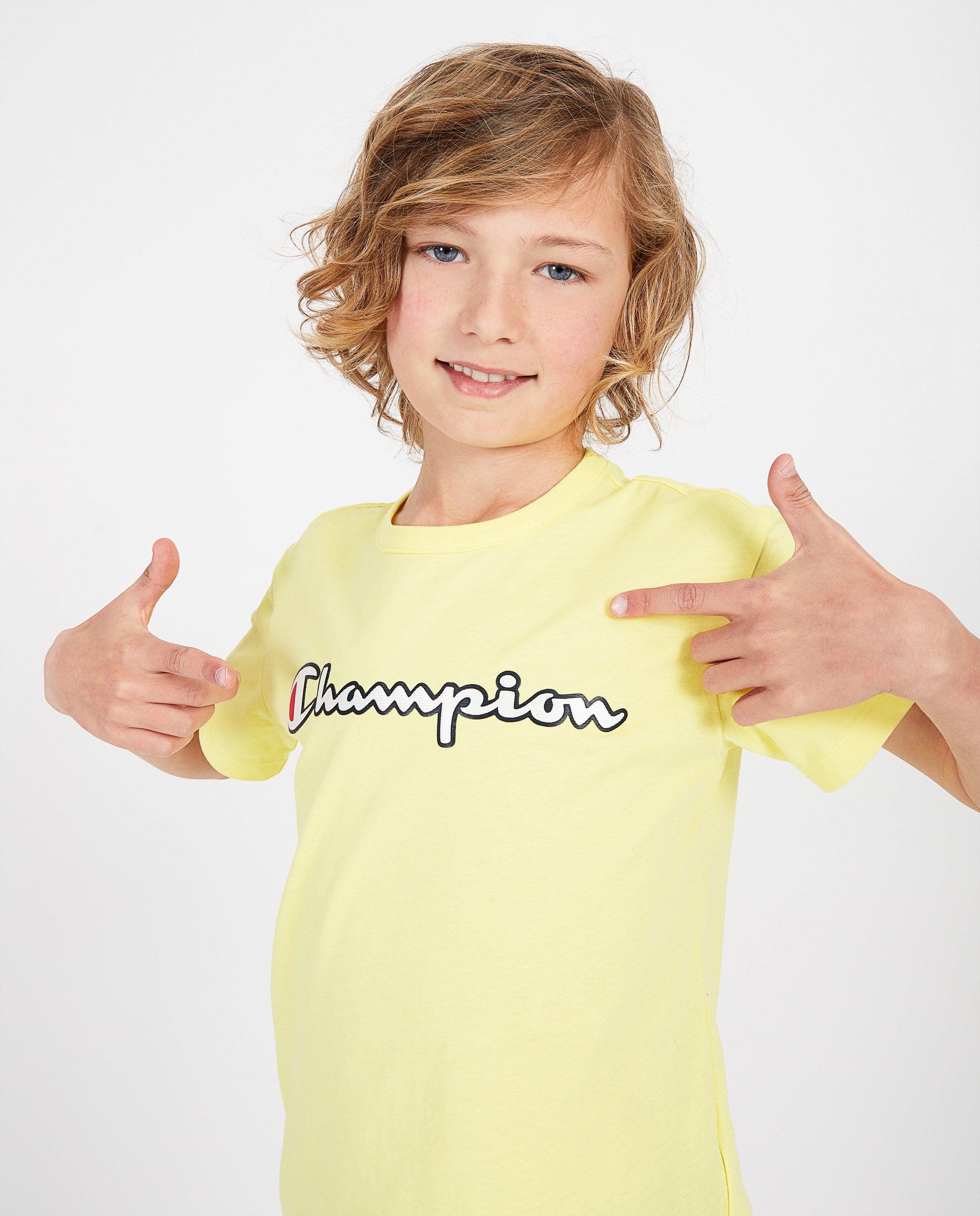 T-shirts - 