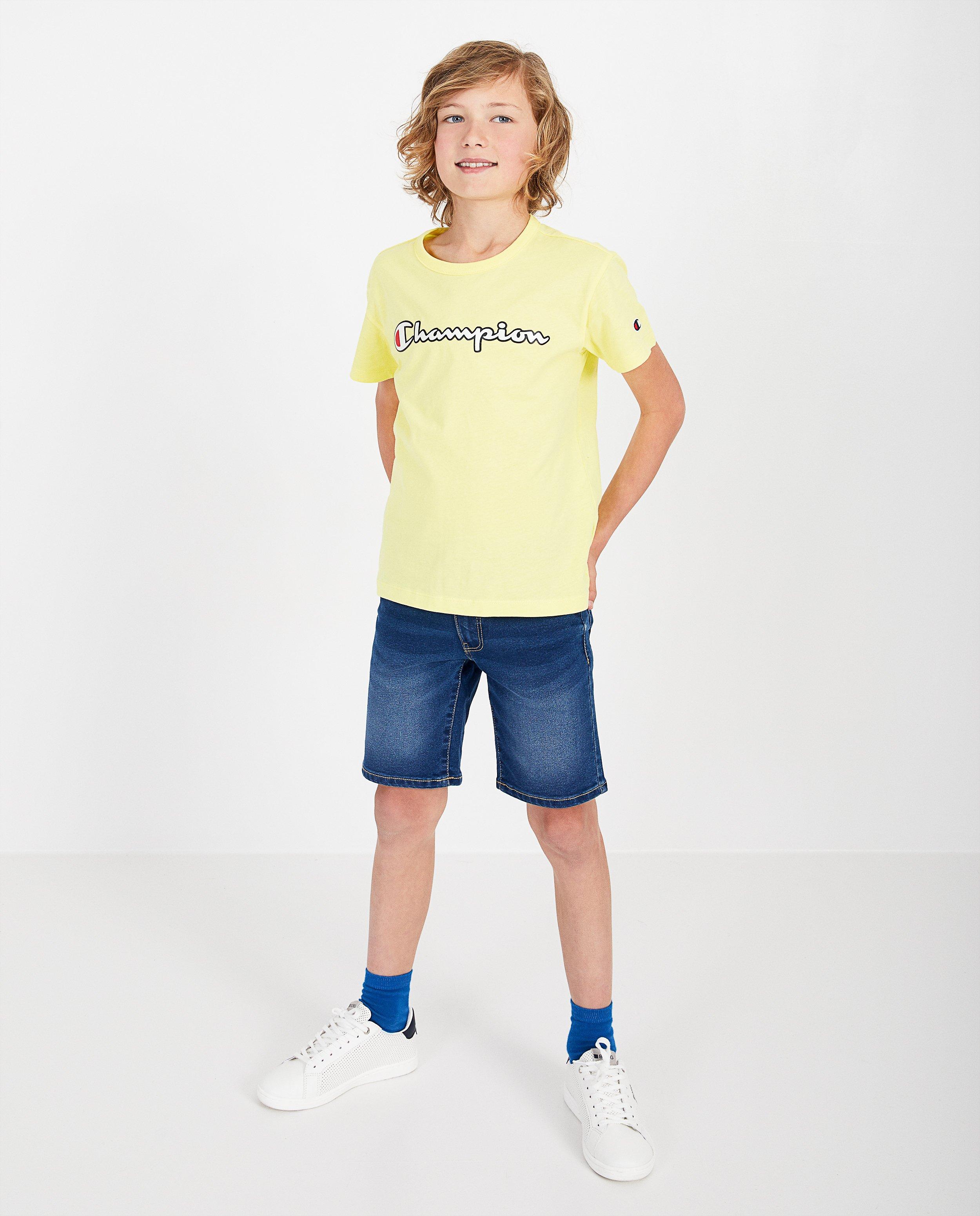 T-shirts - 
