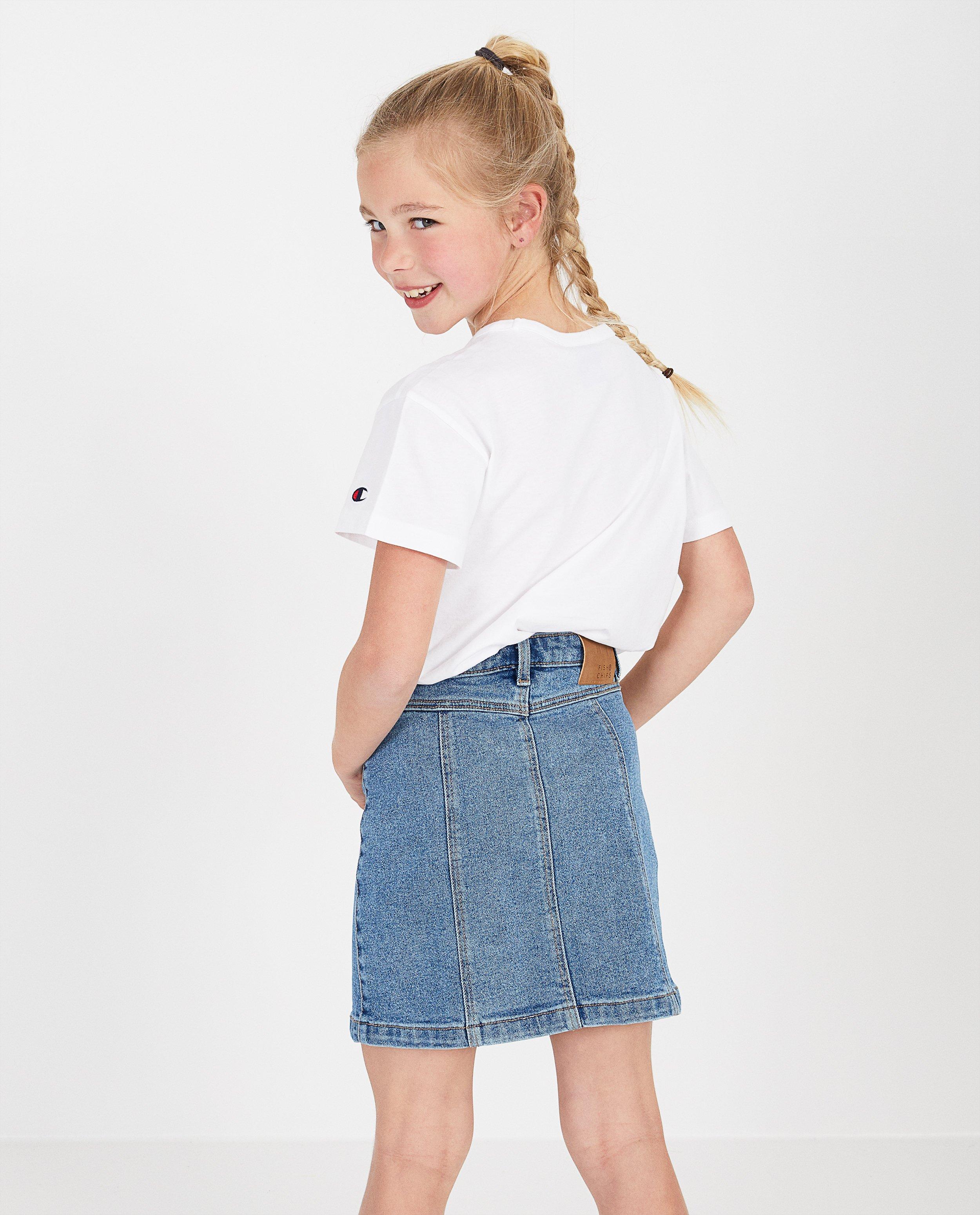 T-shirts - 