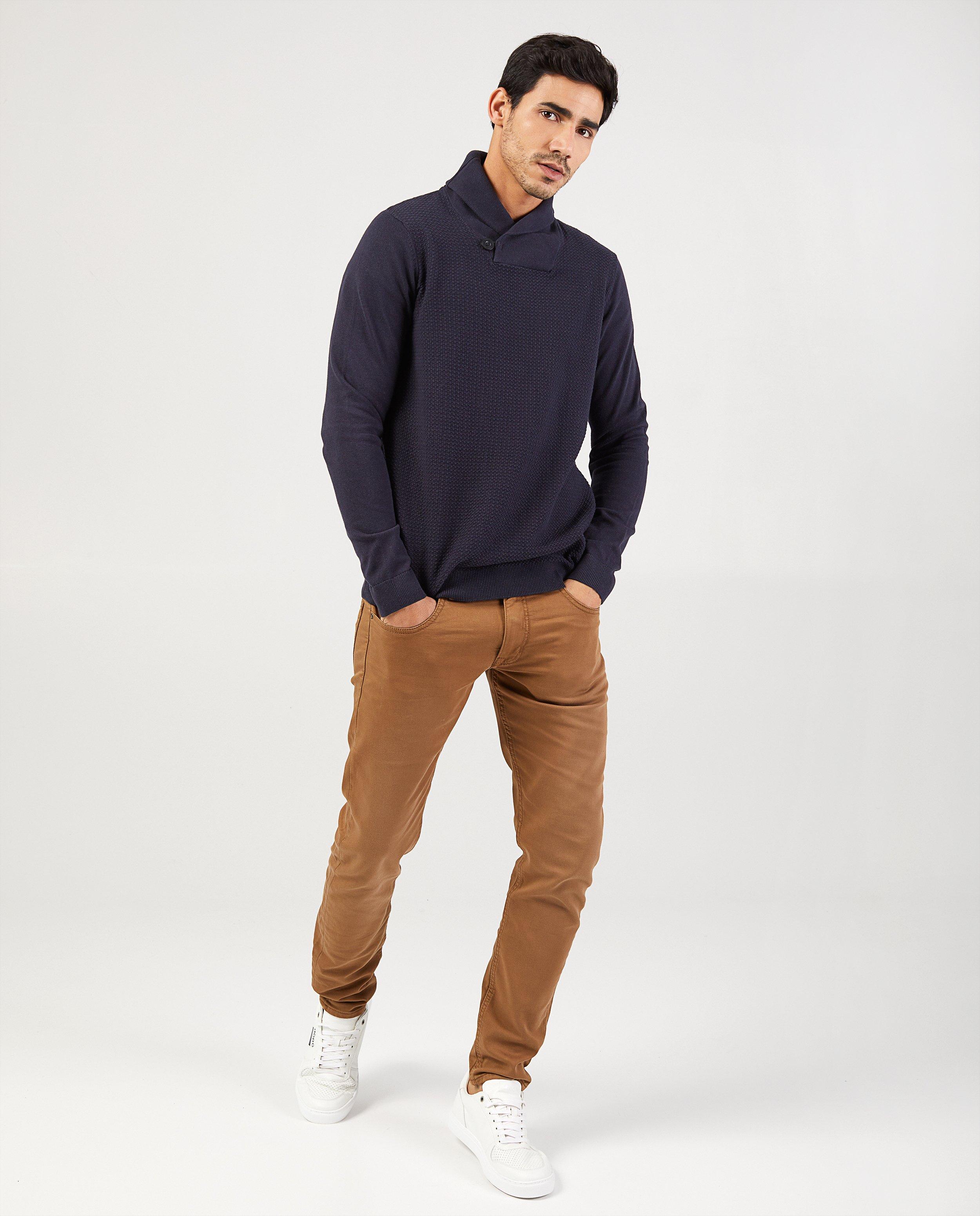 Beige trui met sjaalkraag - met gebreid patroon - Quarterback