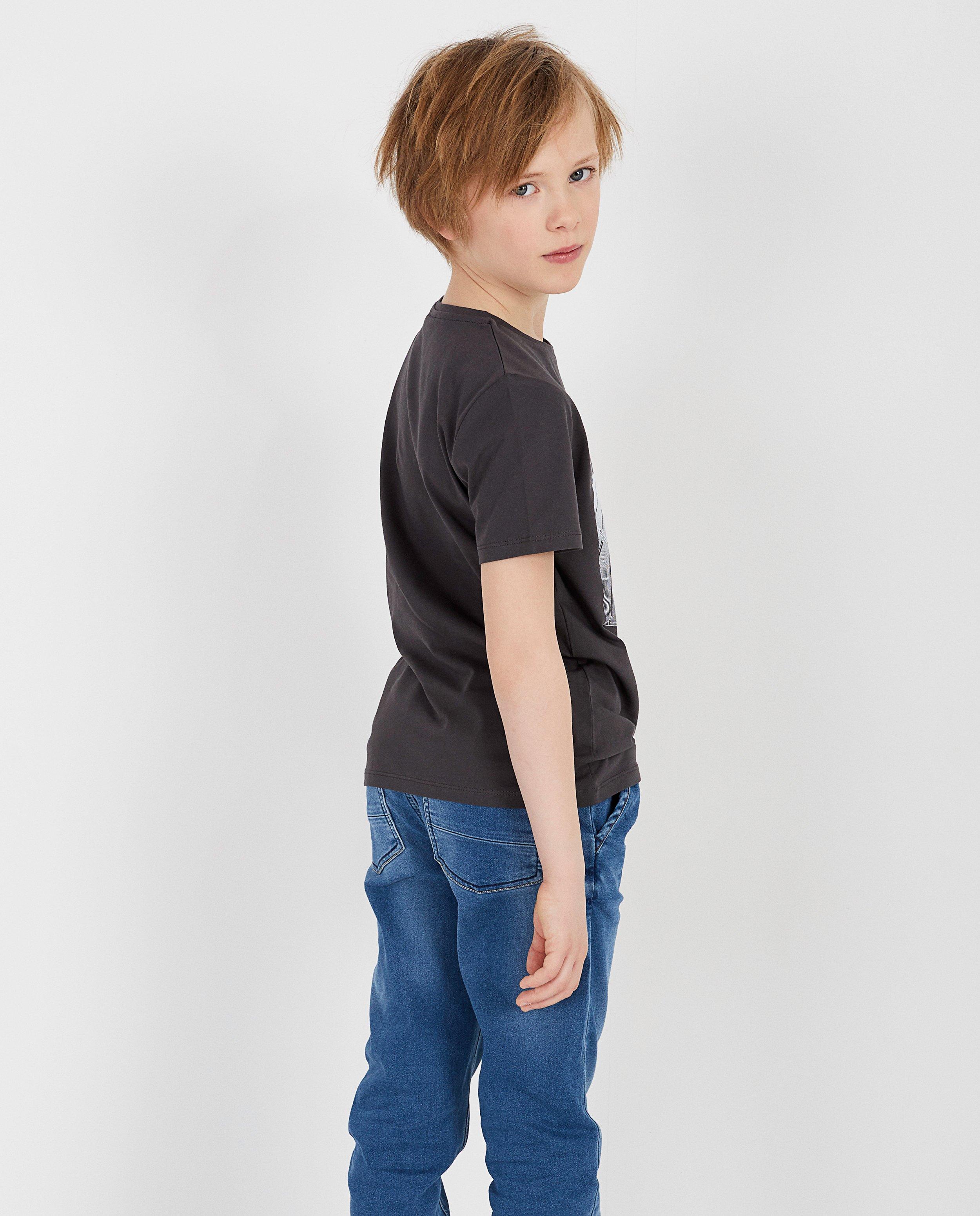 T-shirts - 