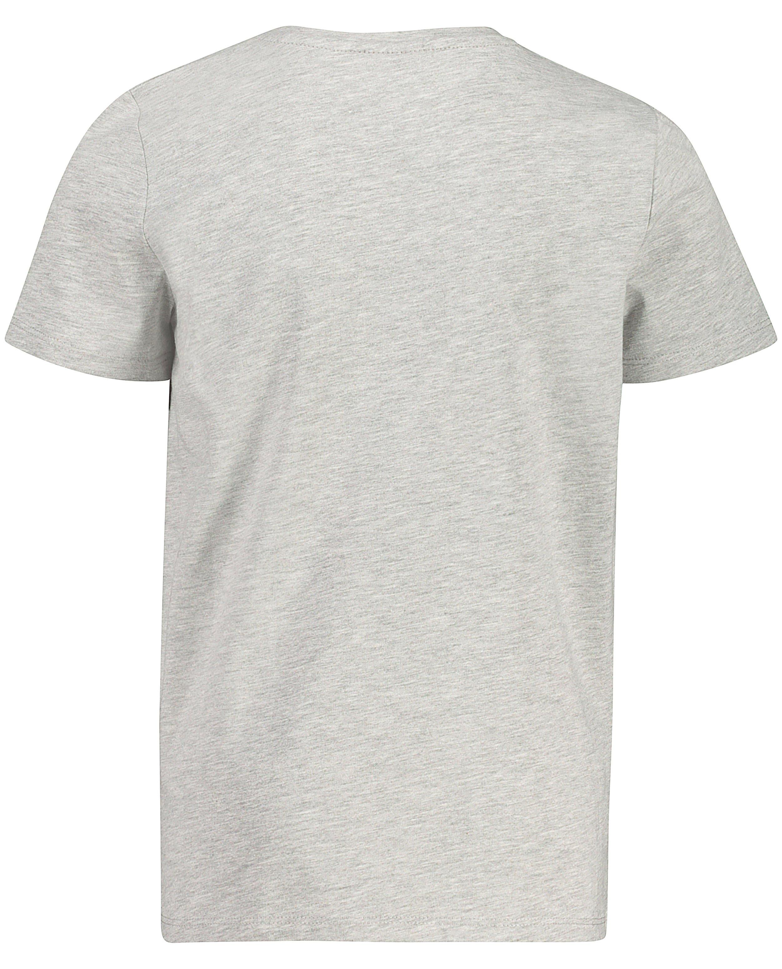 T-shirts - 