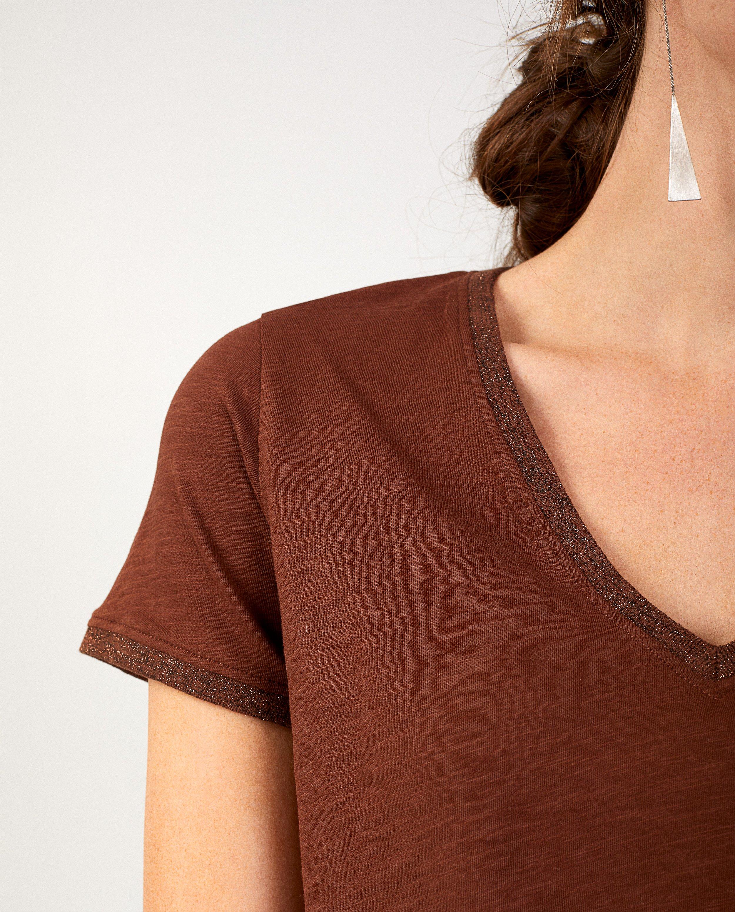T-shirts - 