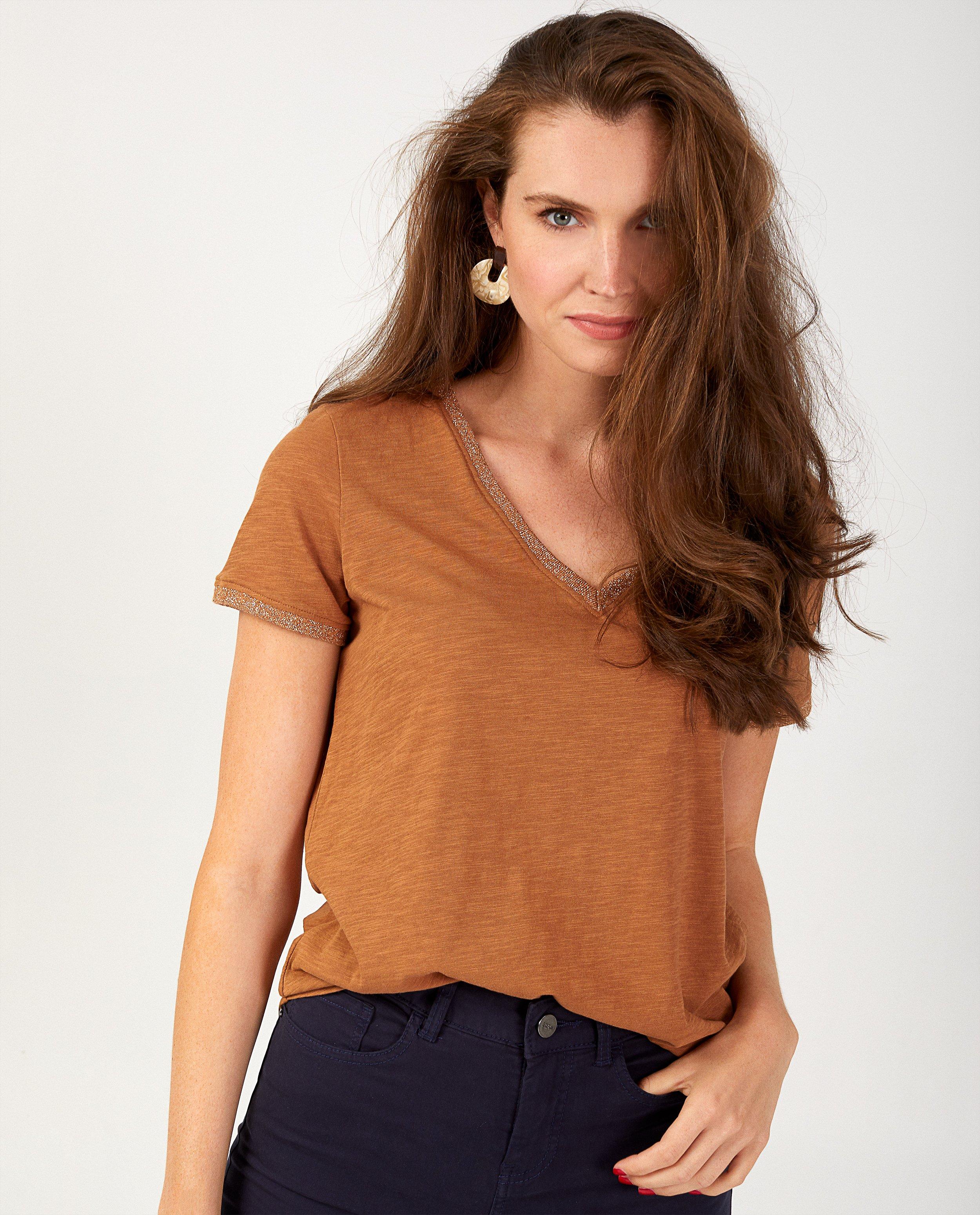 T-shirts - 