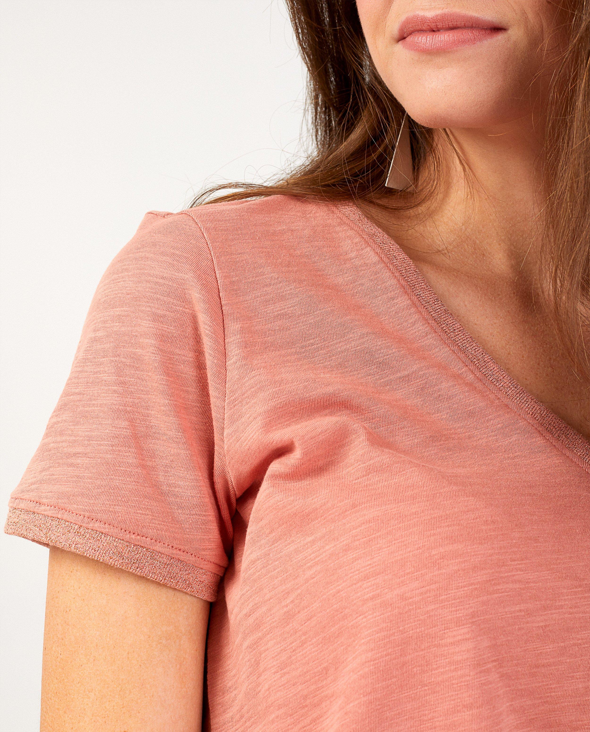 T-shirts - 