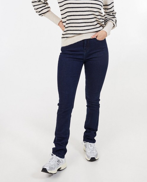 Jeans - Donkerblauwe slim jeans Sora