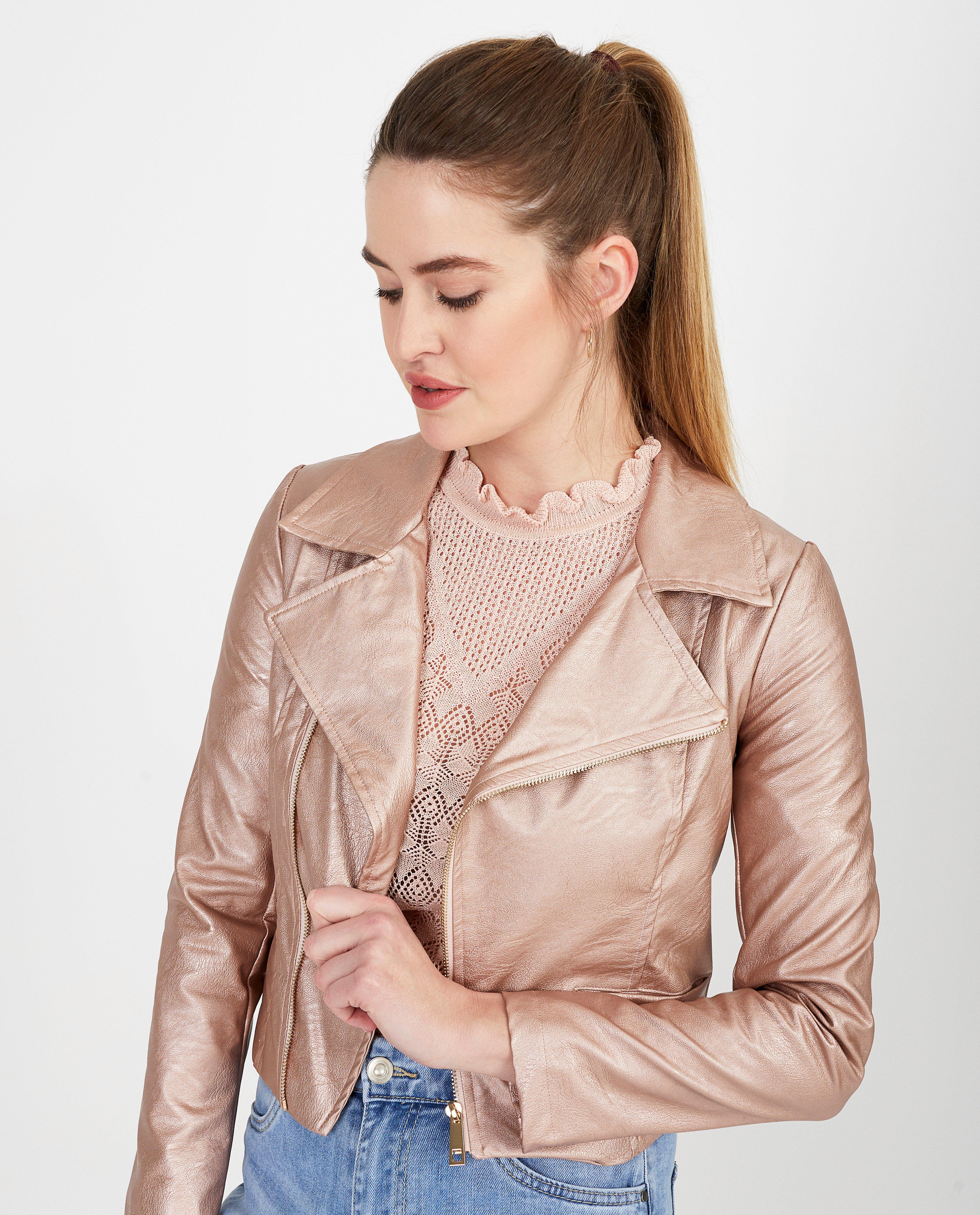 Glanzend roze vest Ella Italia - Product Detail - lichtroze - afbeelding nummer 2