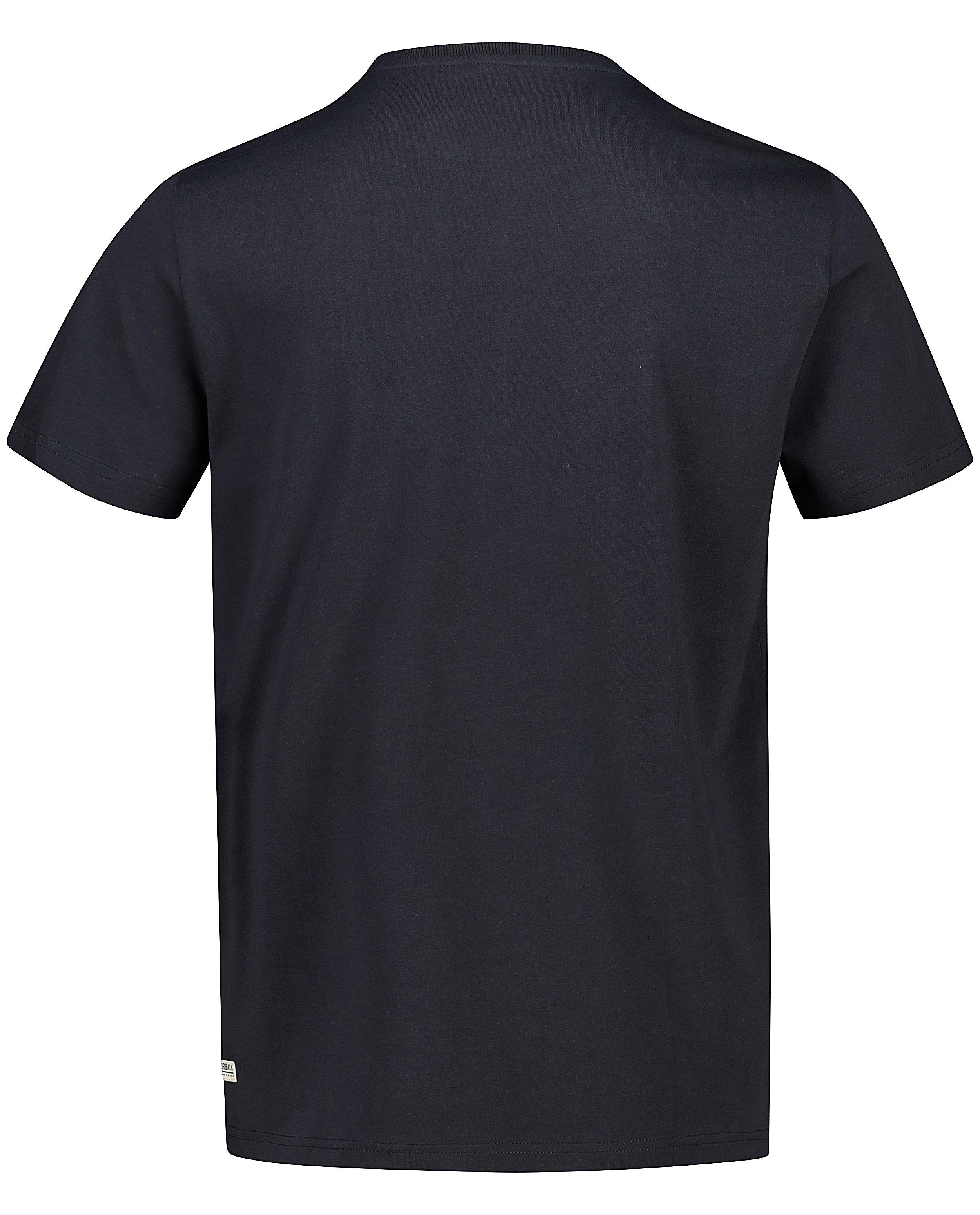 T-shirts - 