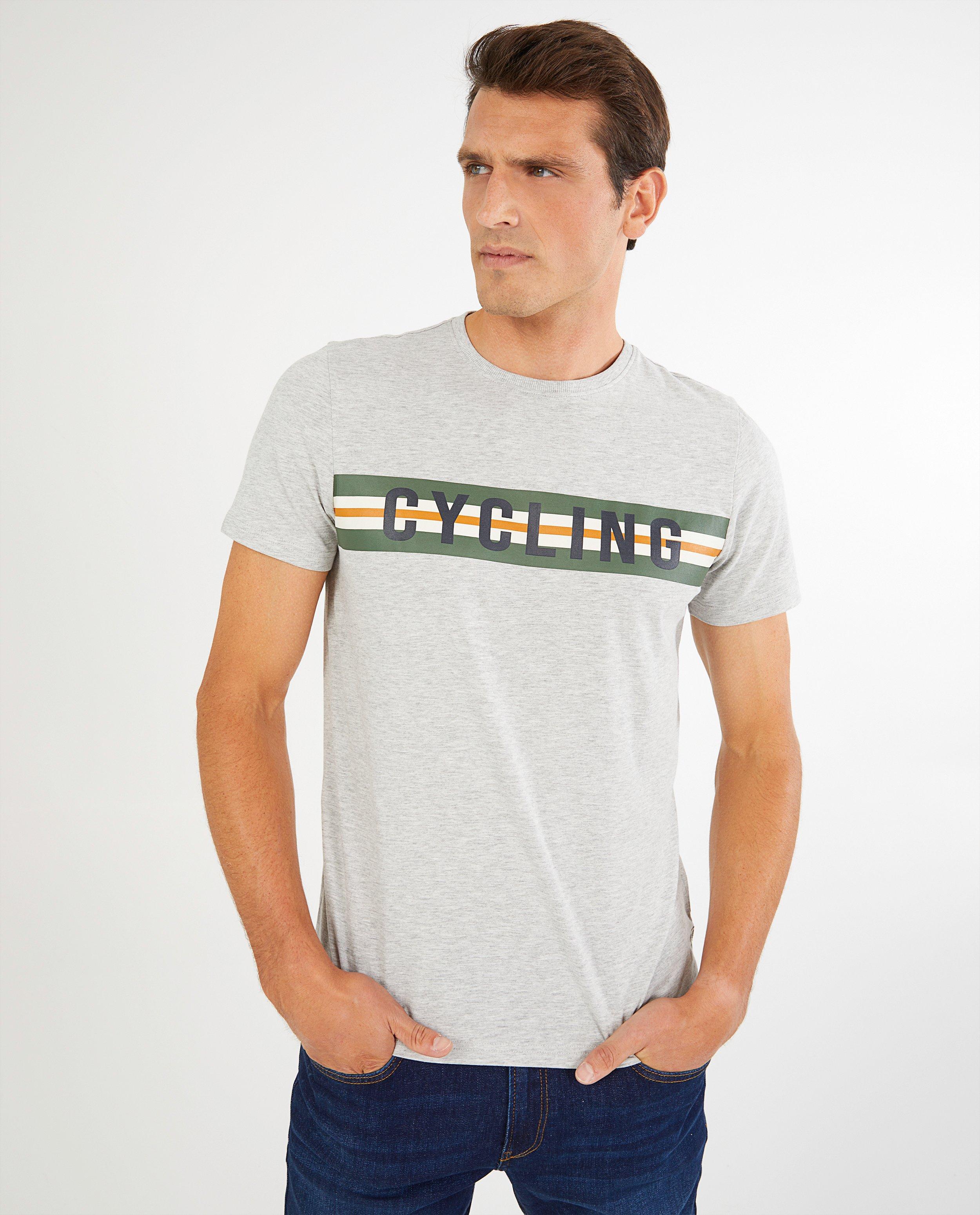 T-shirts - 