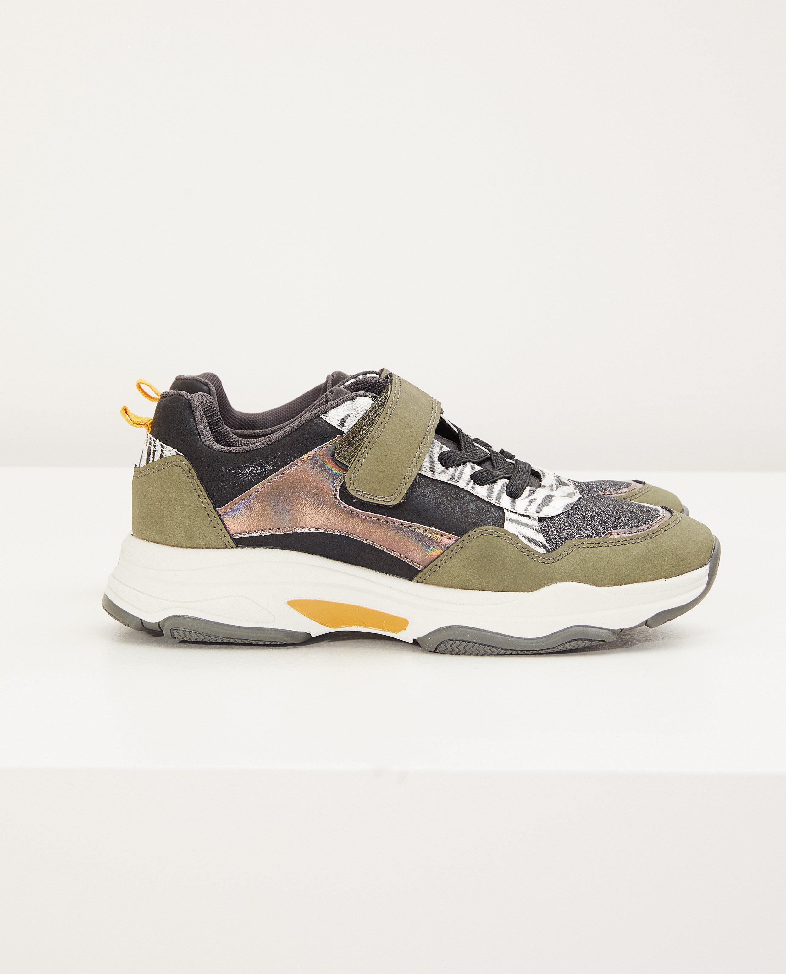 kakigroene sneakers, maat 33-38 - met glitter en print - Sprox