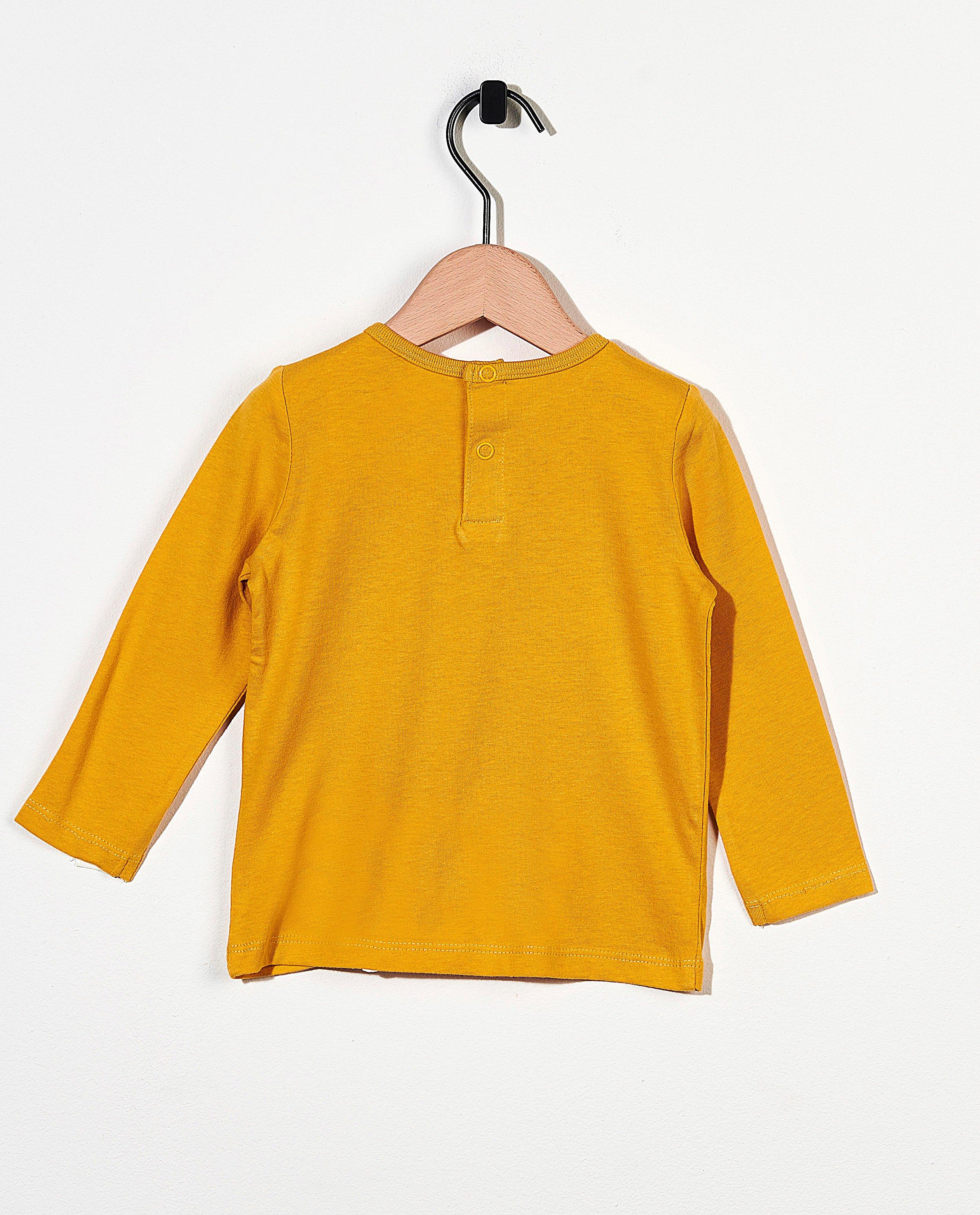 T-shirts - 
