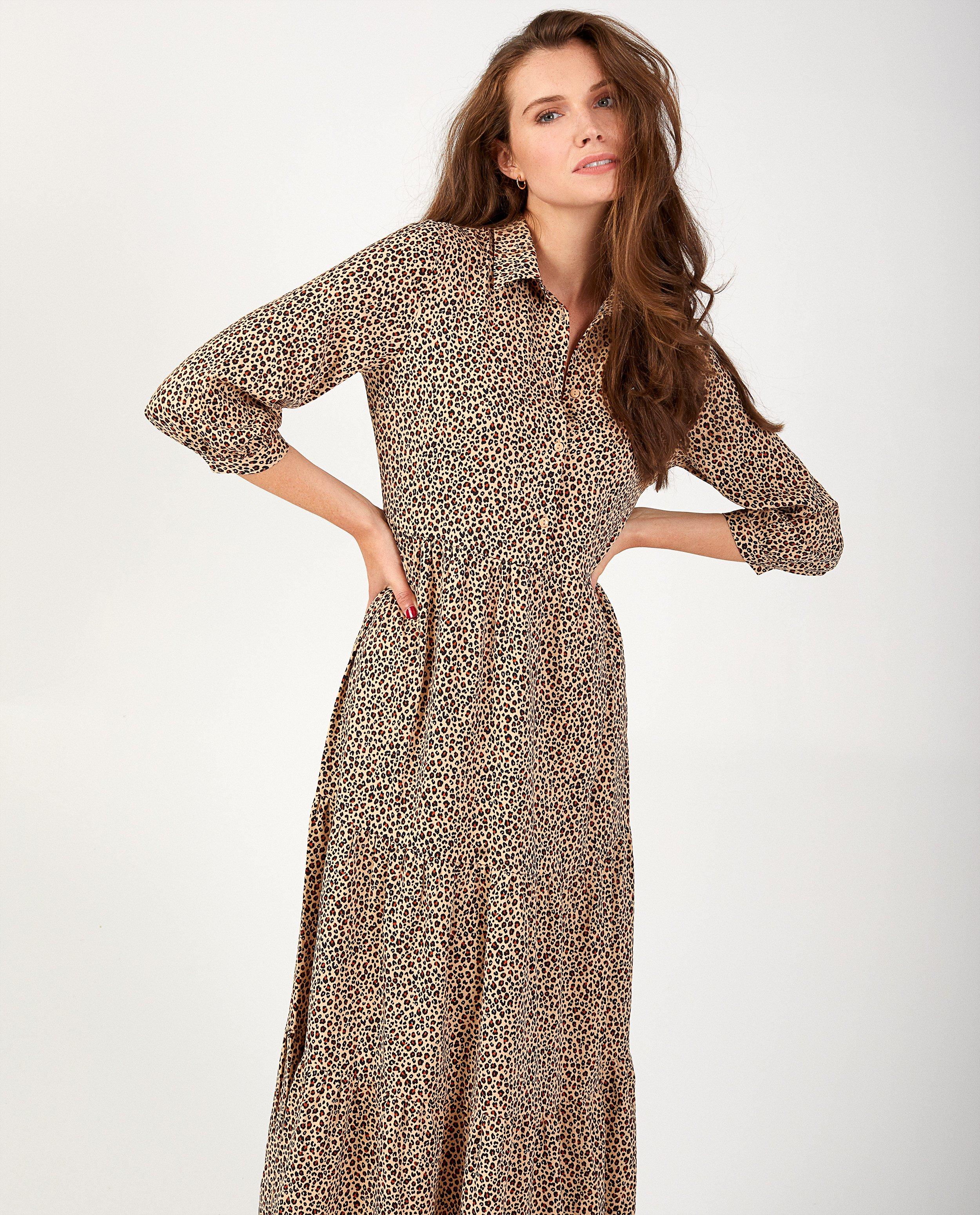 Maxi jurk met luipaardprint Sora allover Sora JBC Belgie Belgie