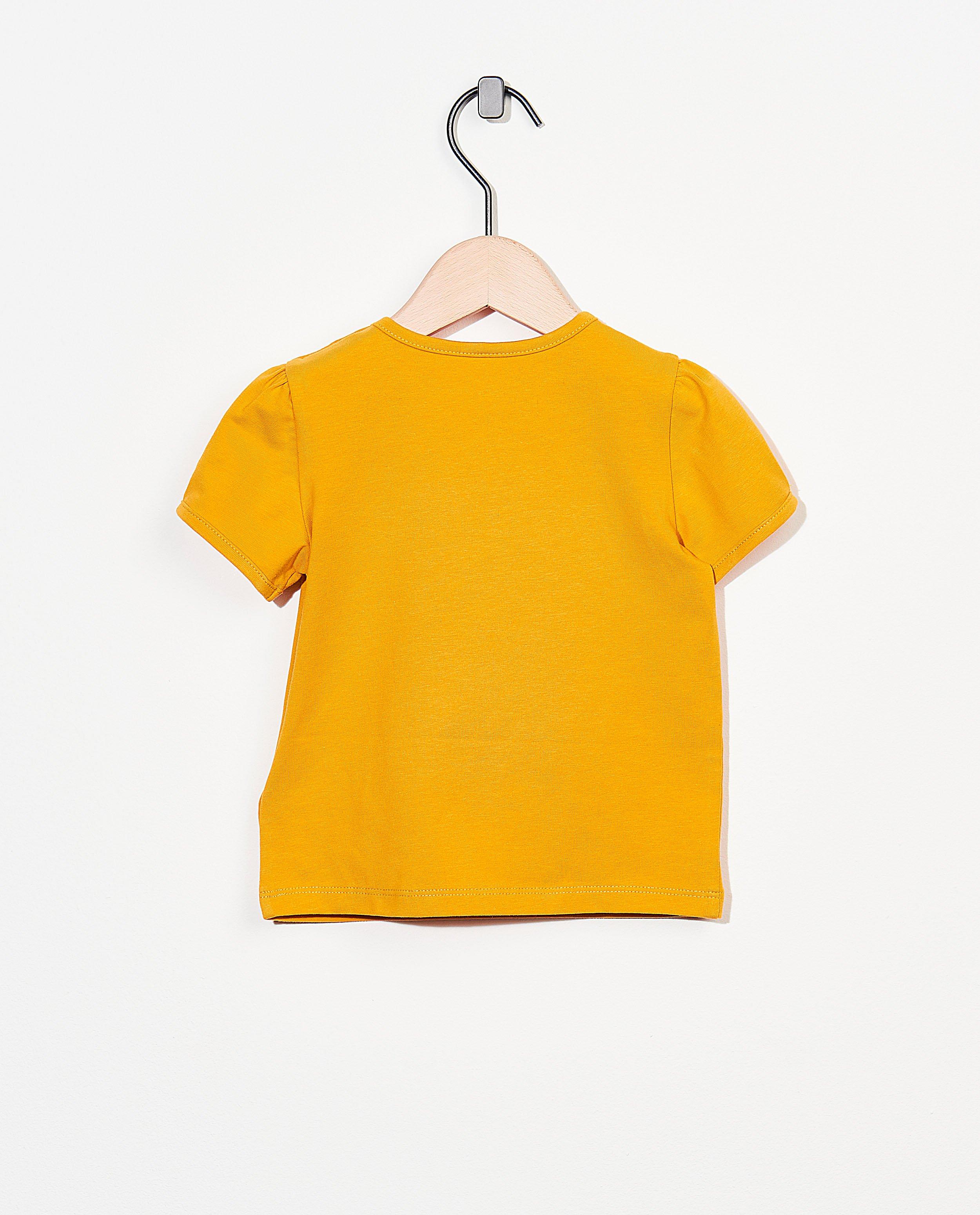 T-shirts - 