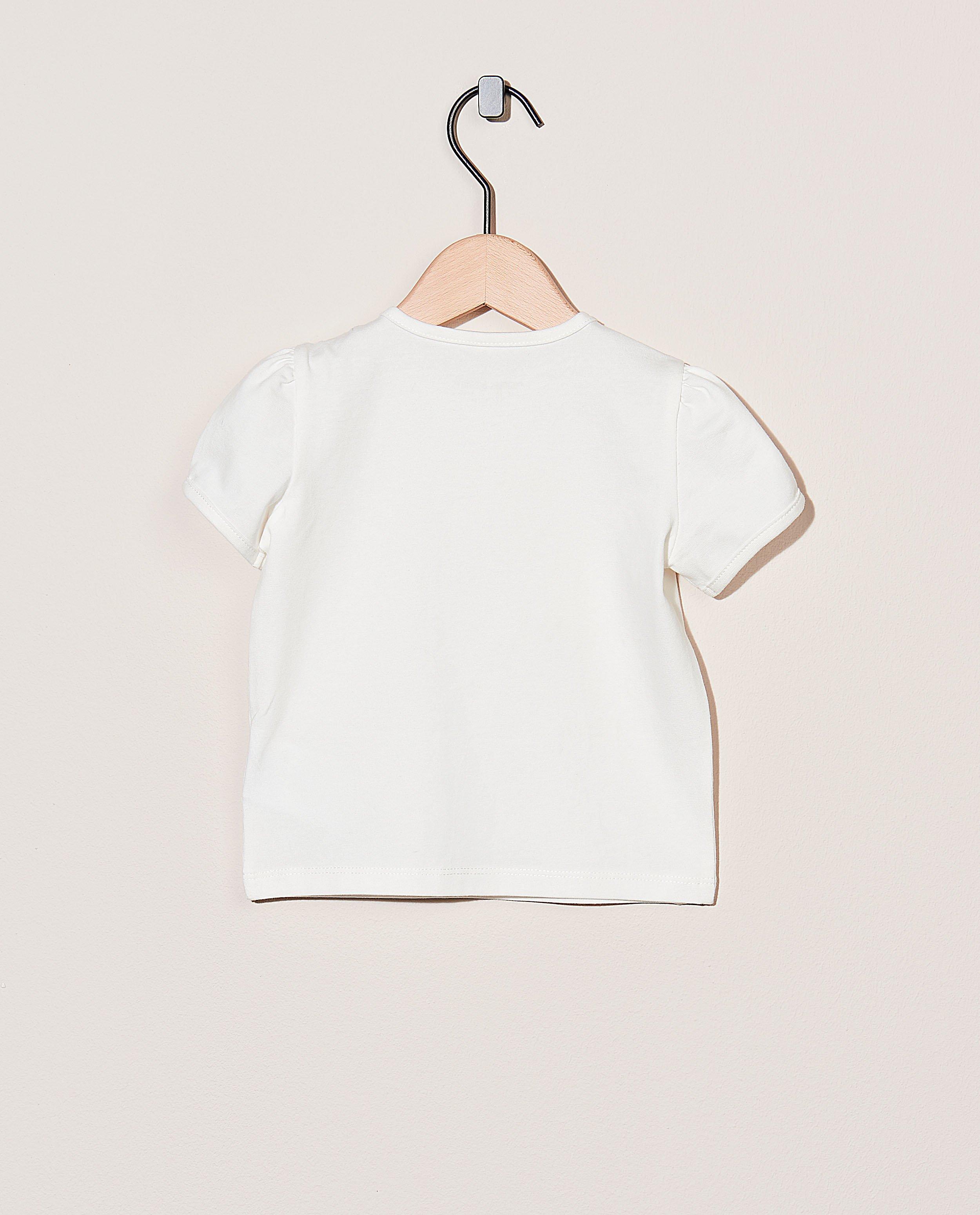 T-shirts - 