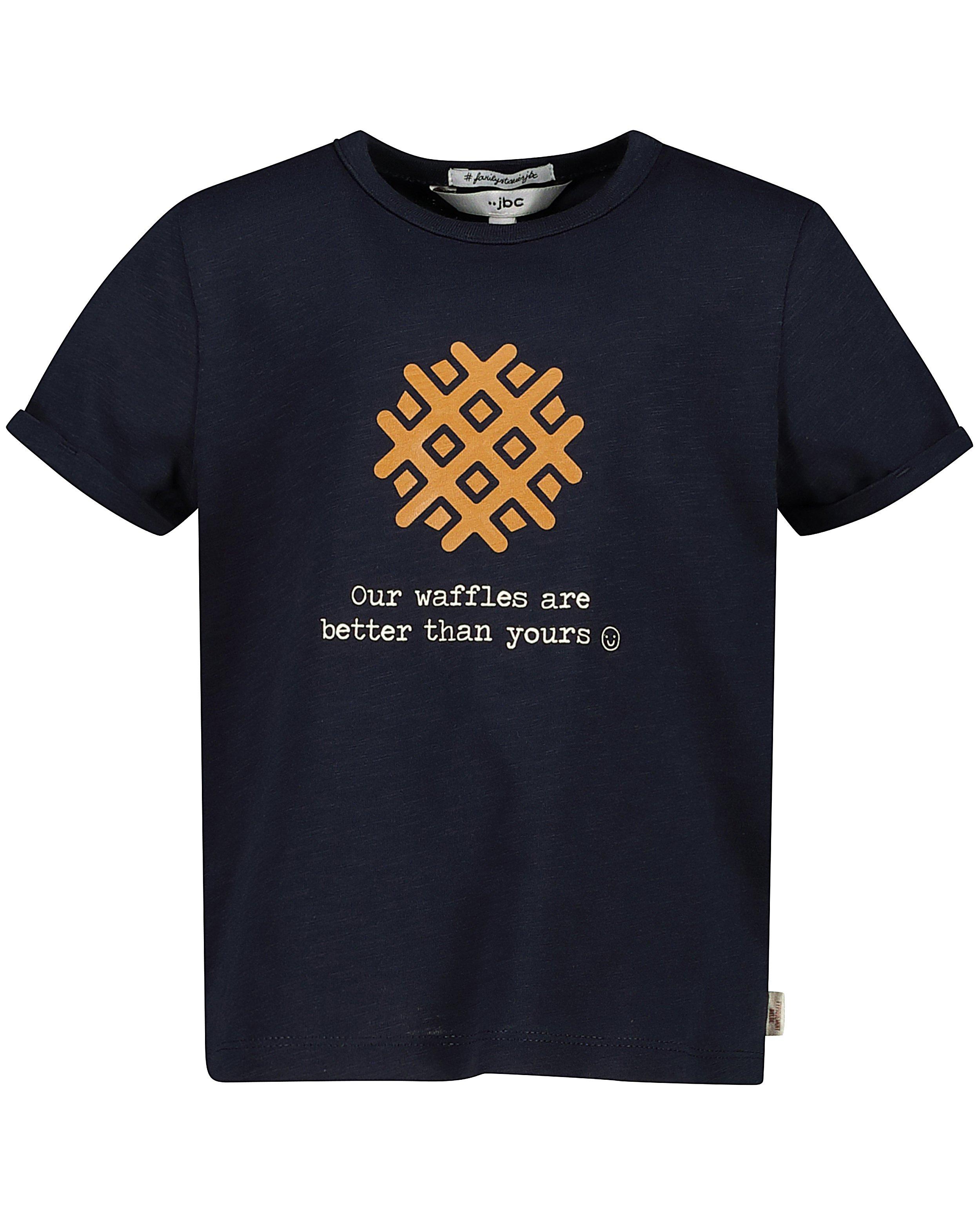 T-shirts - 