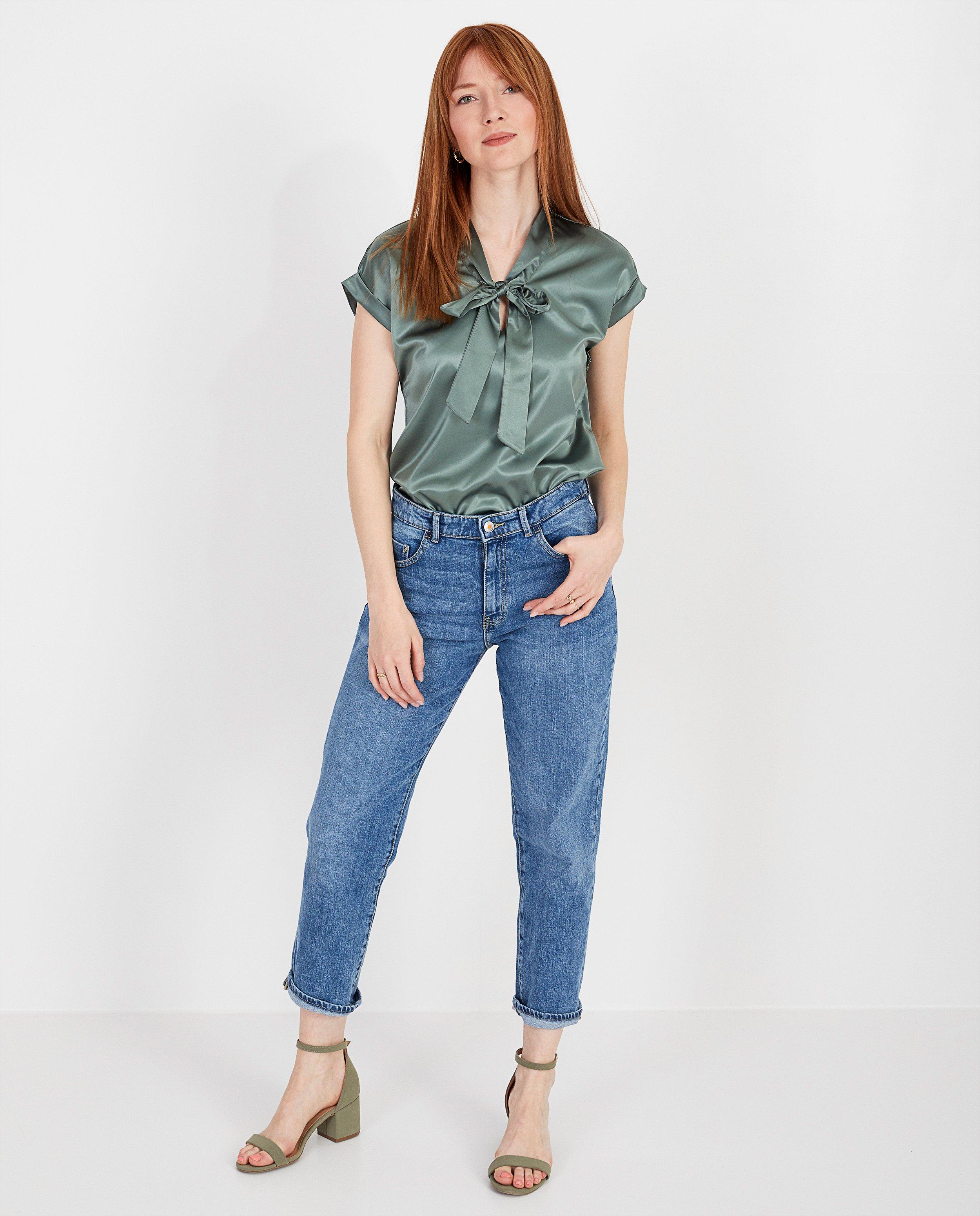 Groene top Atelier BXL - satijnachtig - Atelier BXL