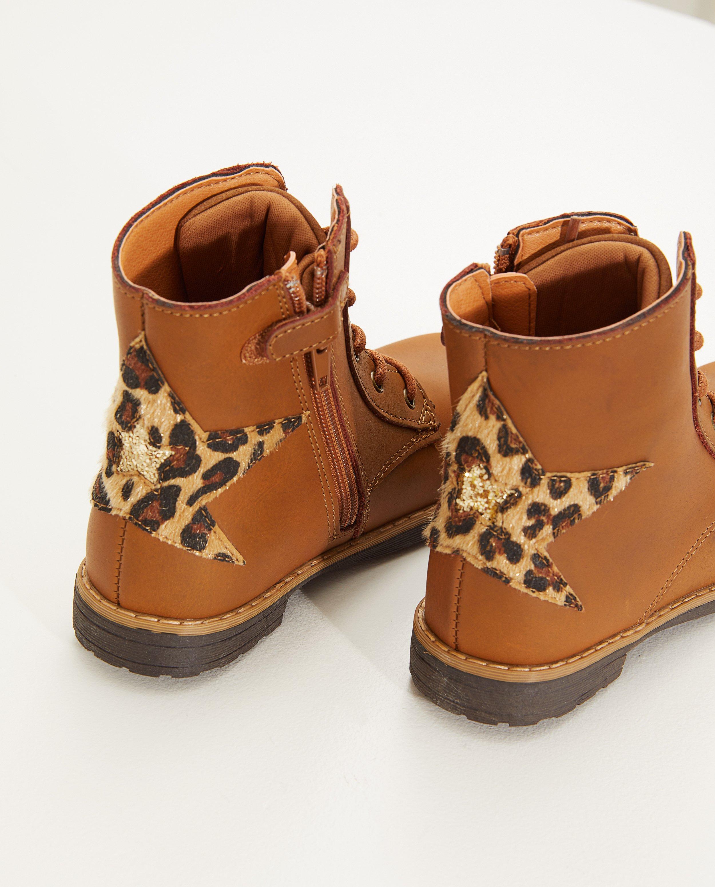 Schoenen - Lederen enkellaars in cognac