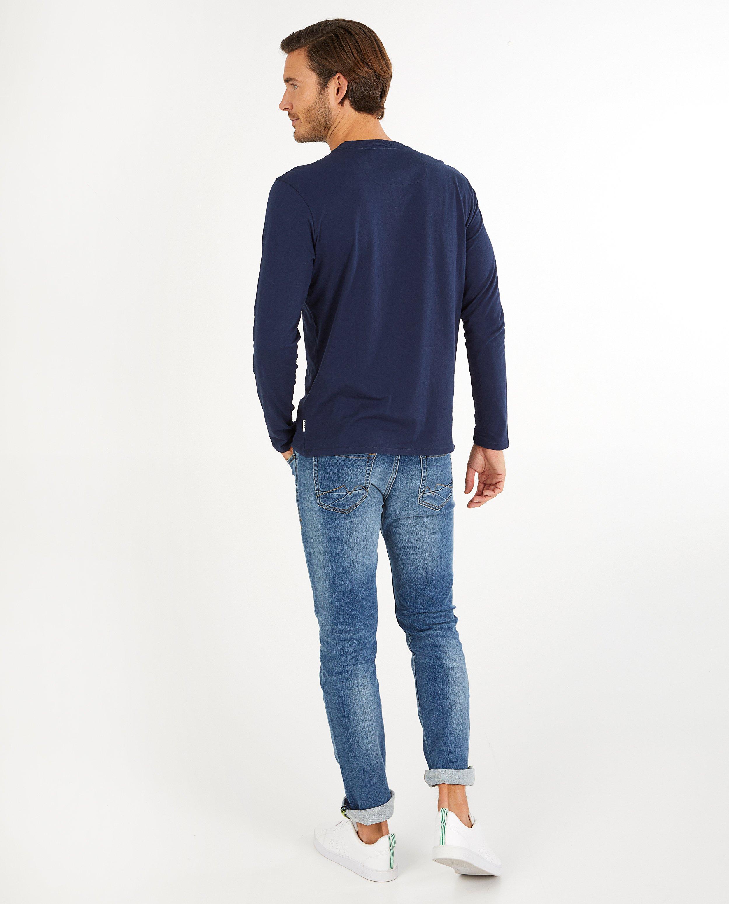 T-shirts - 