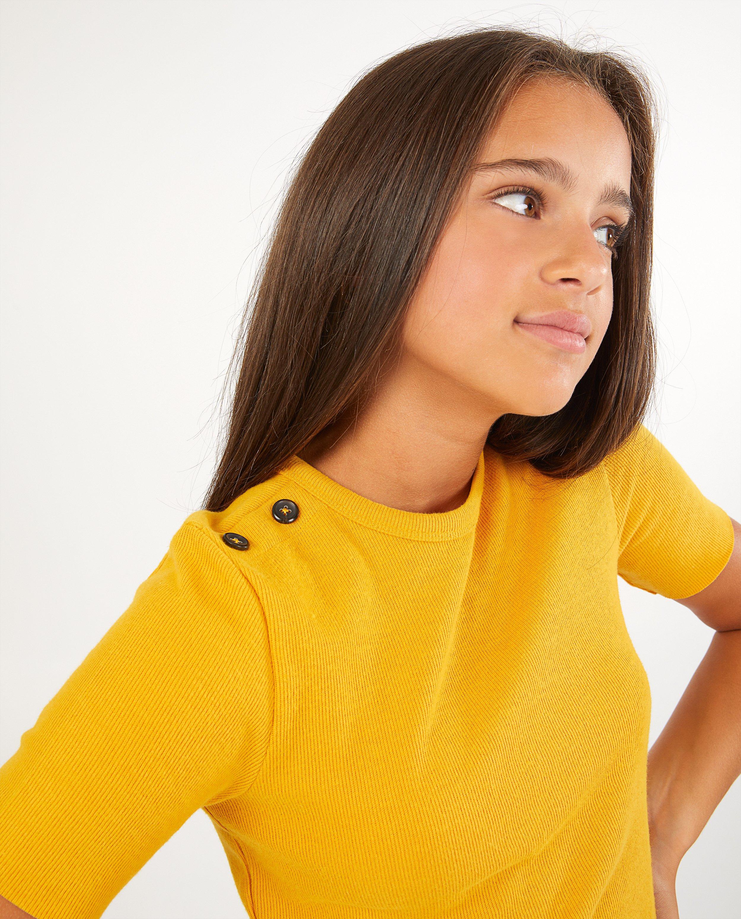 T-shirts - 