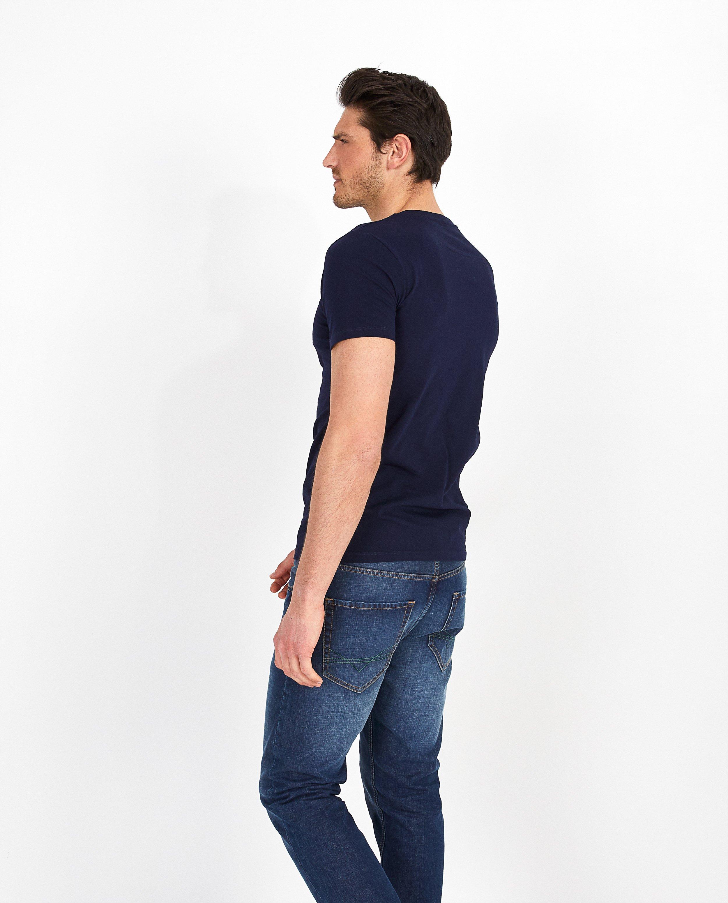 T-shirts - 