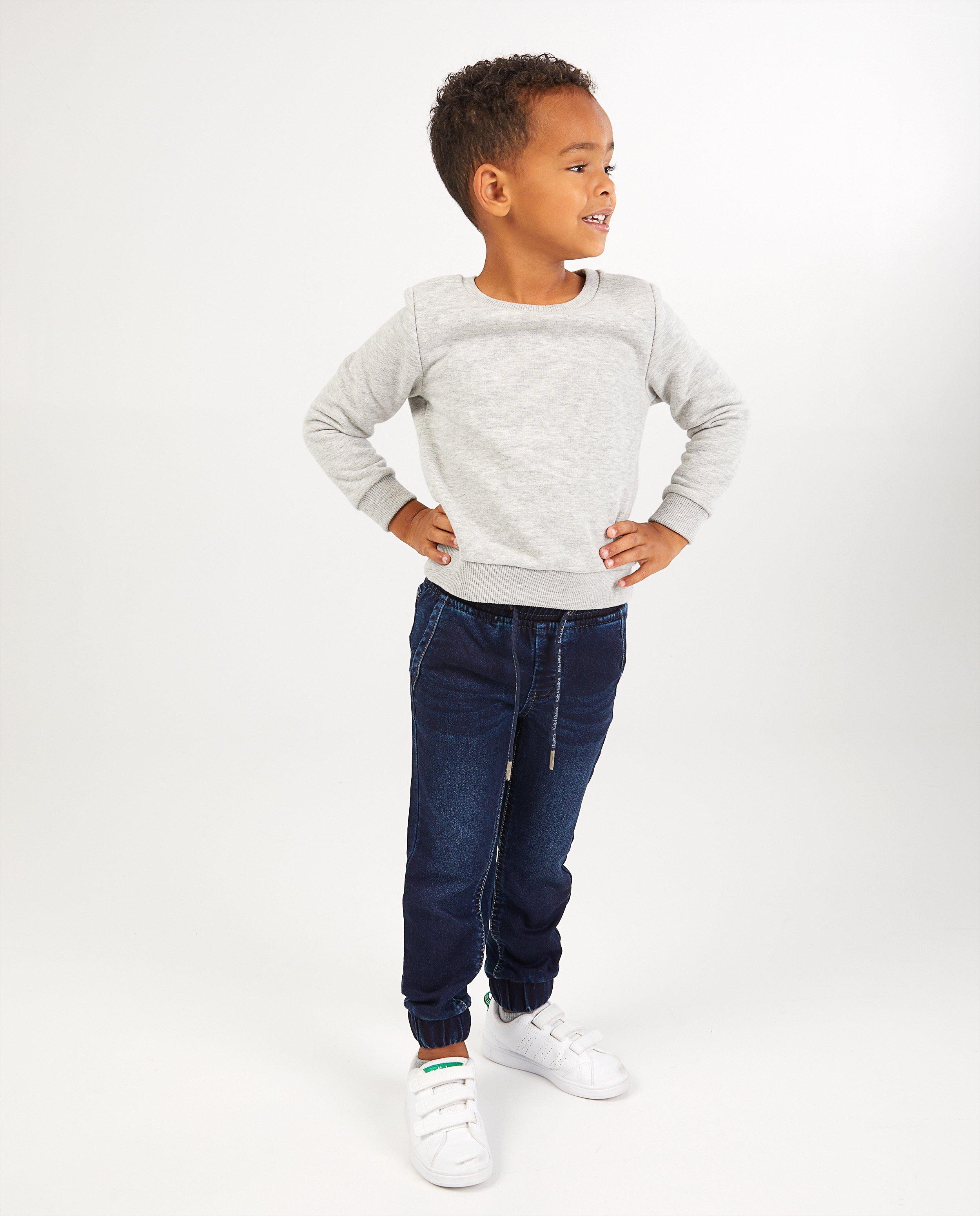 Jeans bleu en sweat denim - avec bord élastique - Kidz Nation