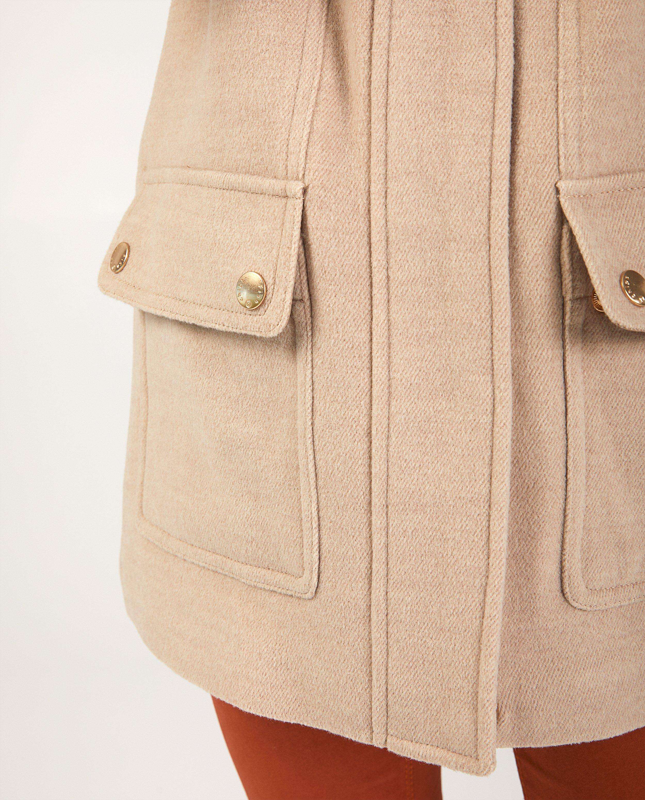 Manteau beige avec col en fausse fourrure - D&eacute;tails du produit - beige clair - image num&eacute;ro 5