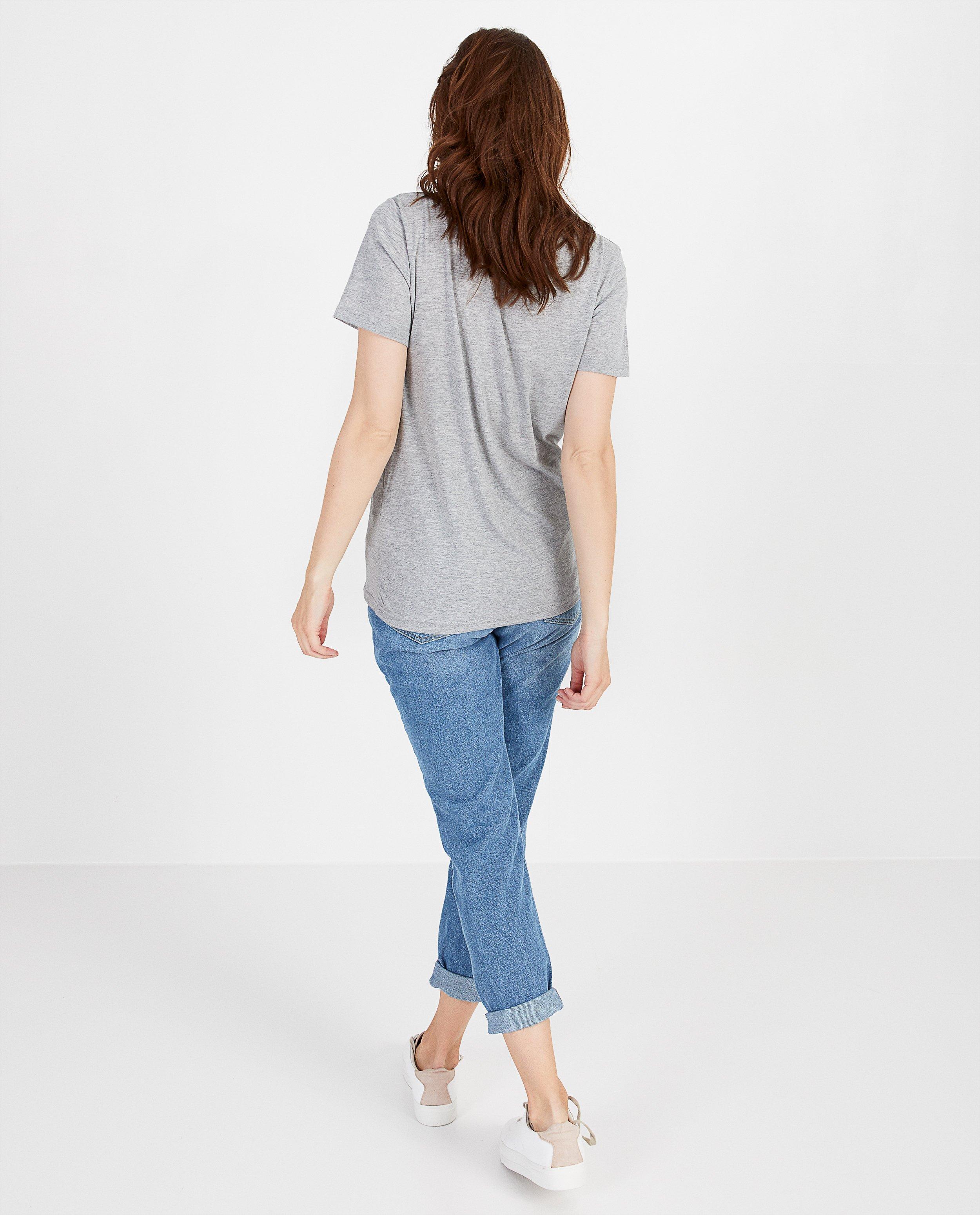 T-shirts - 