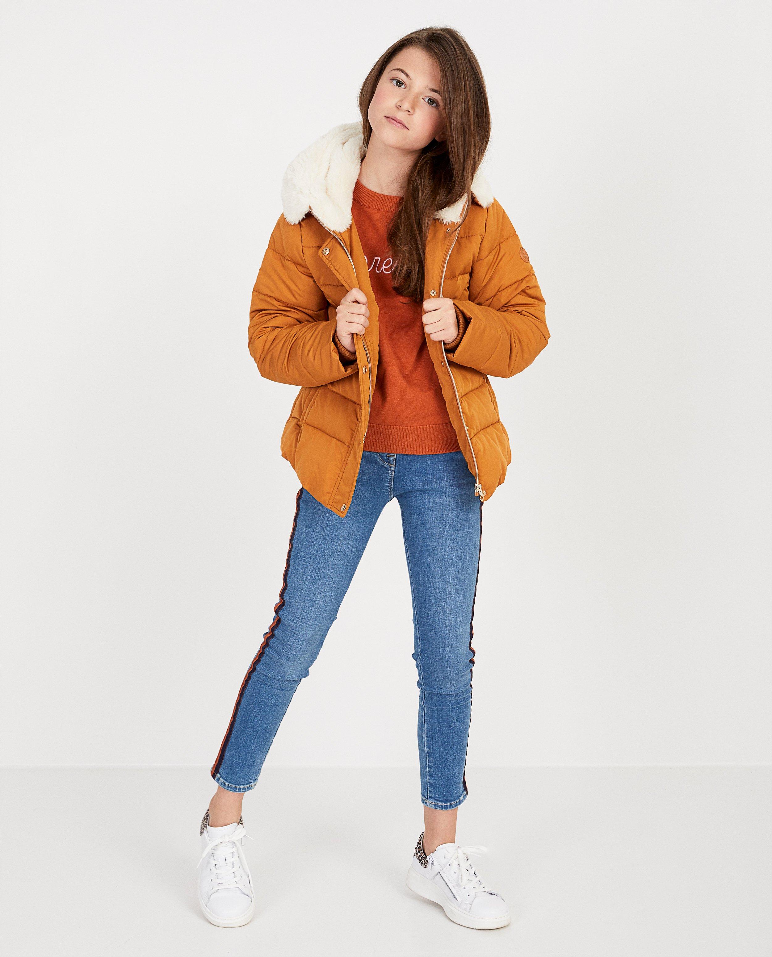 Mosterdgele jas met capuchon - met fake fur - JBC