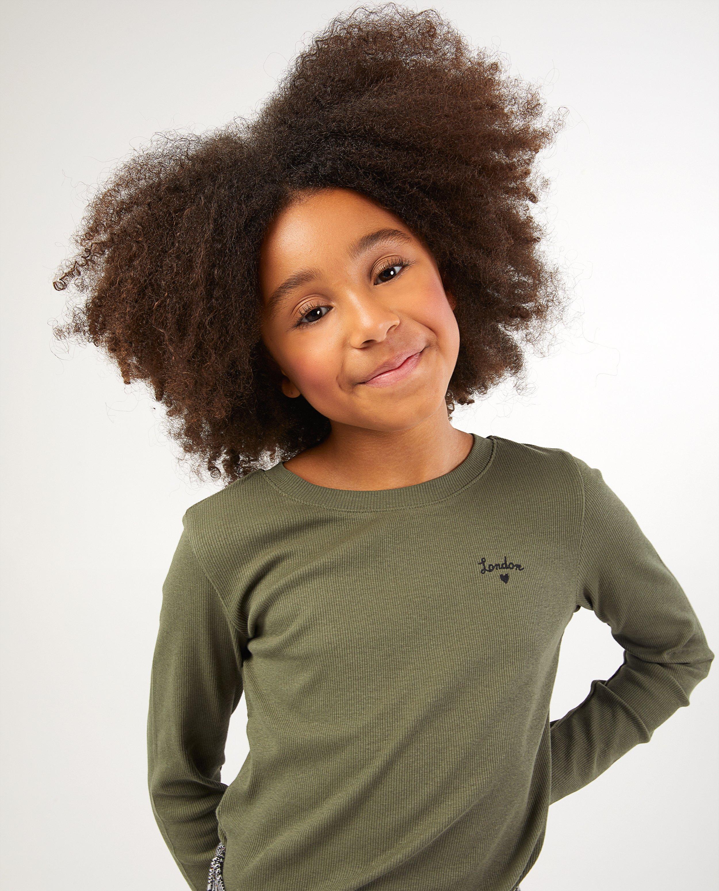 T-shirts - 