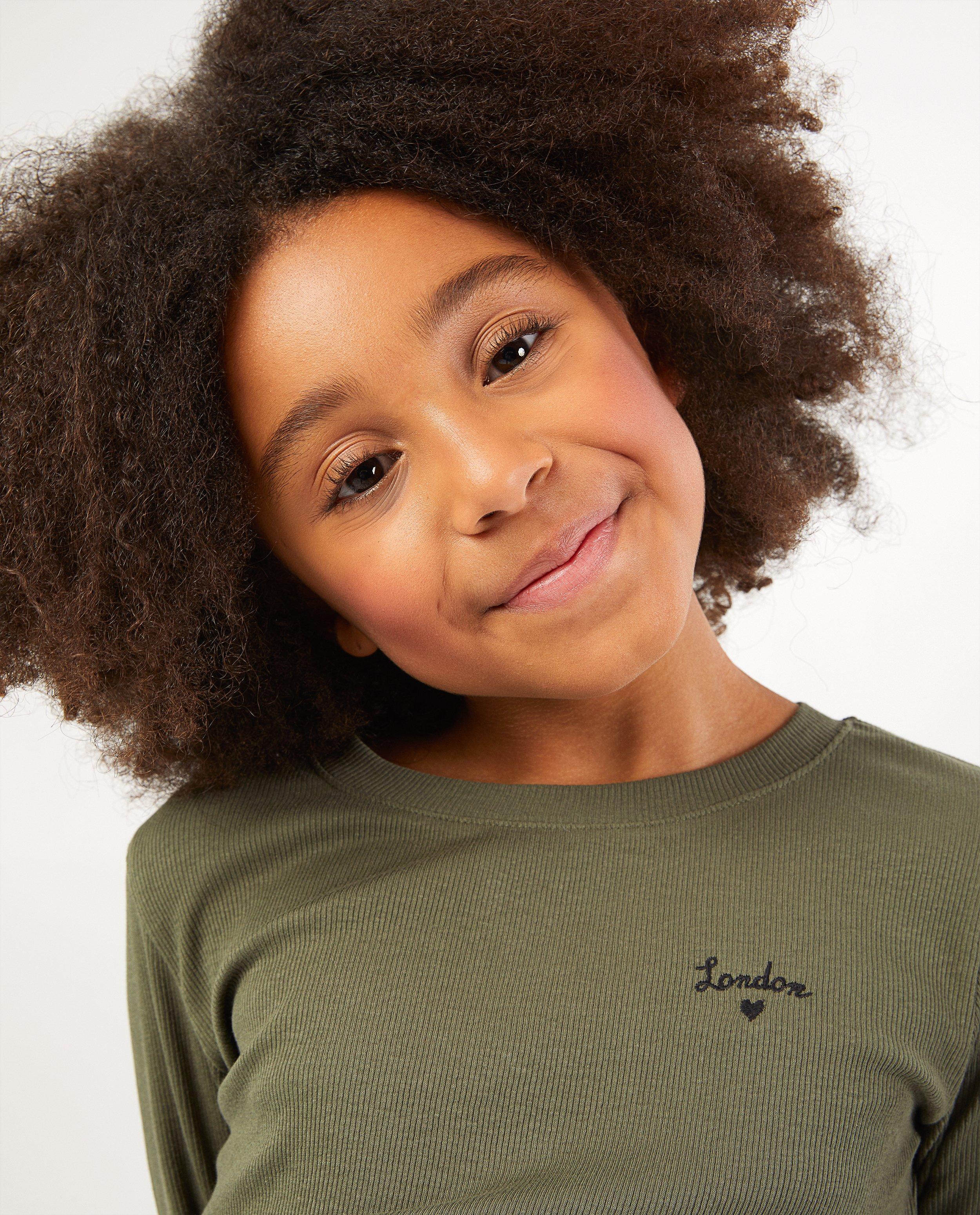 T-shirts - 
