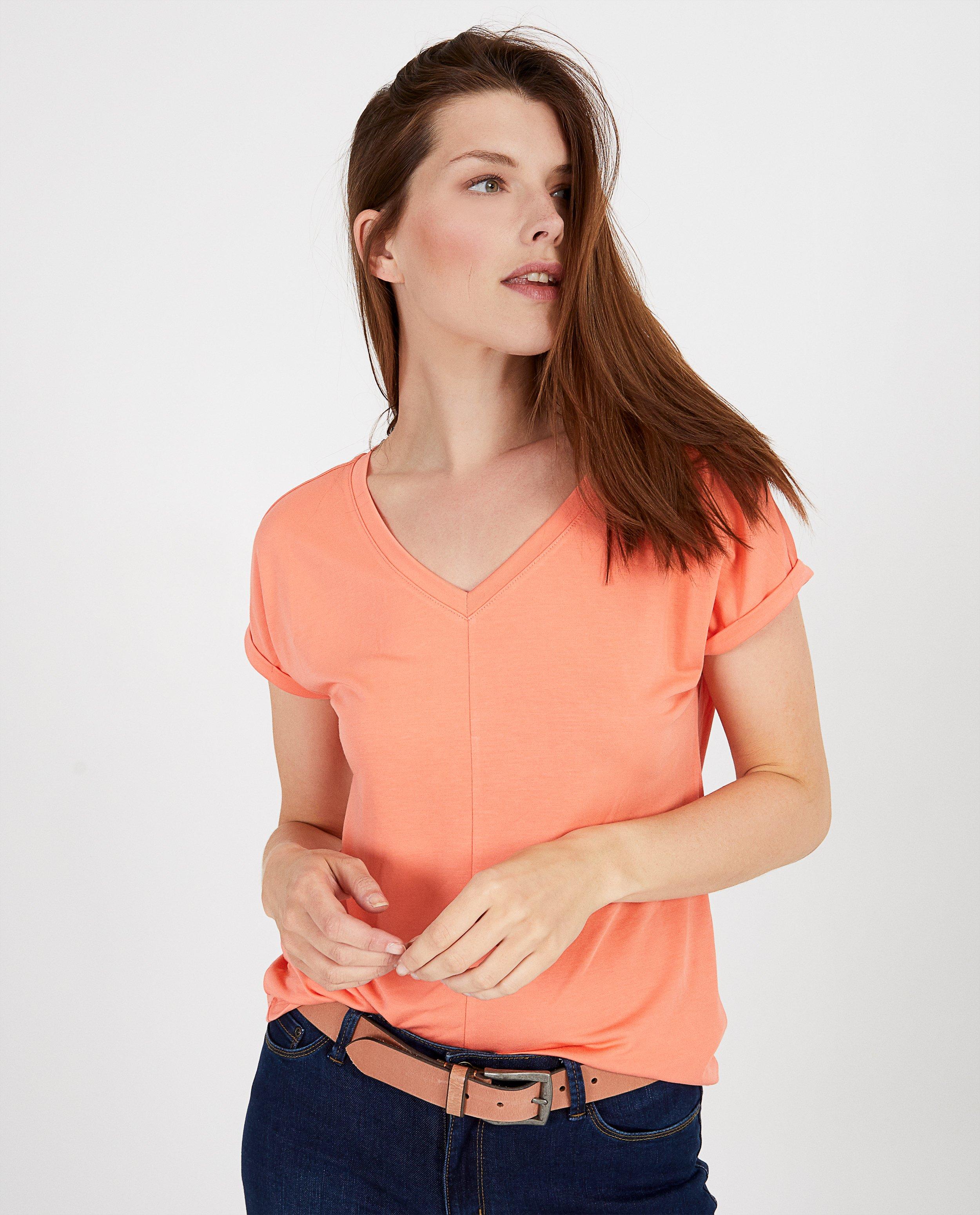 T-shirts - 