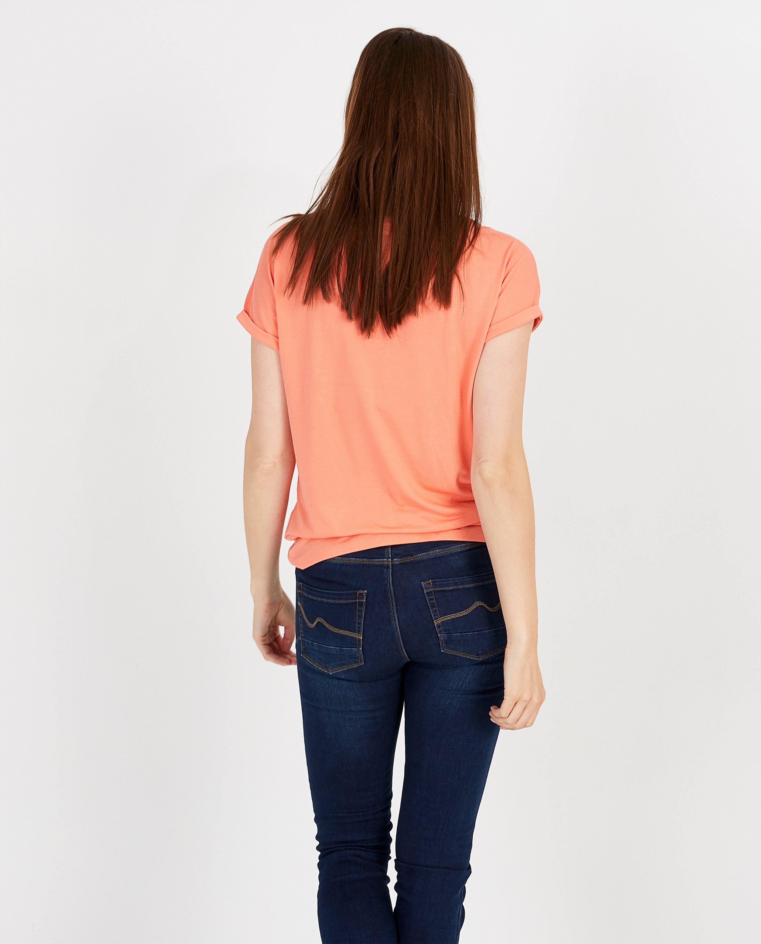 T-shirts - 