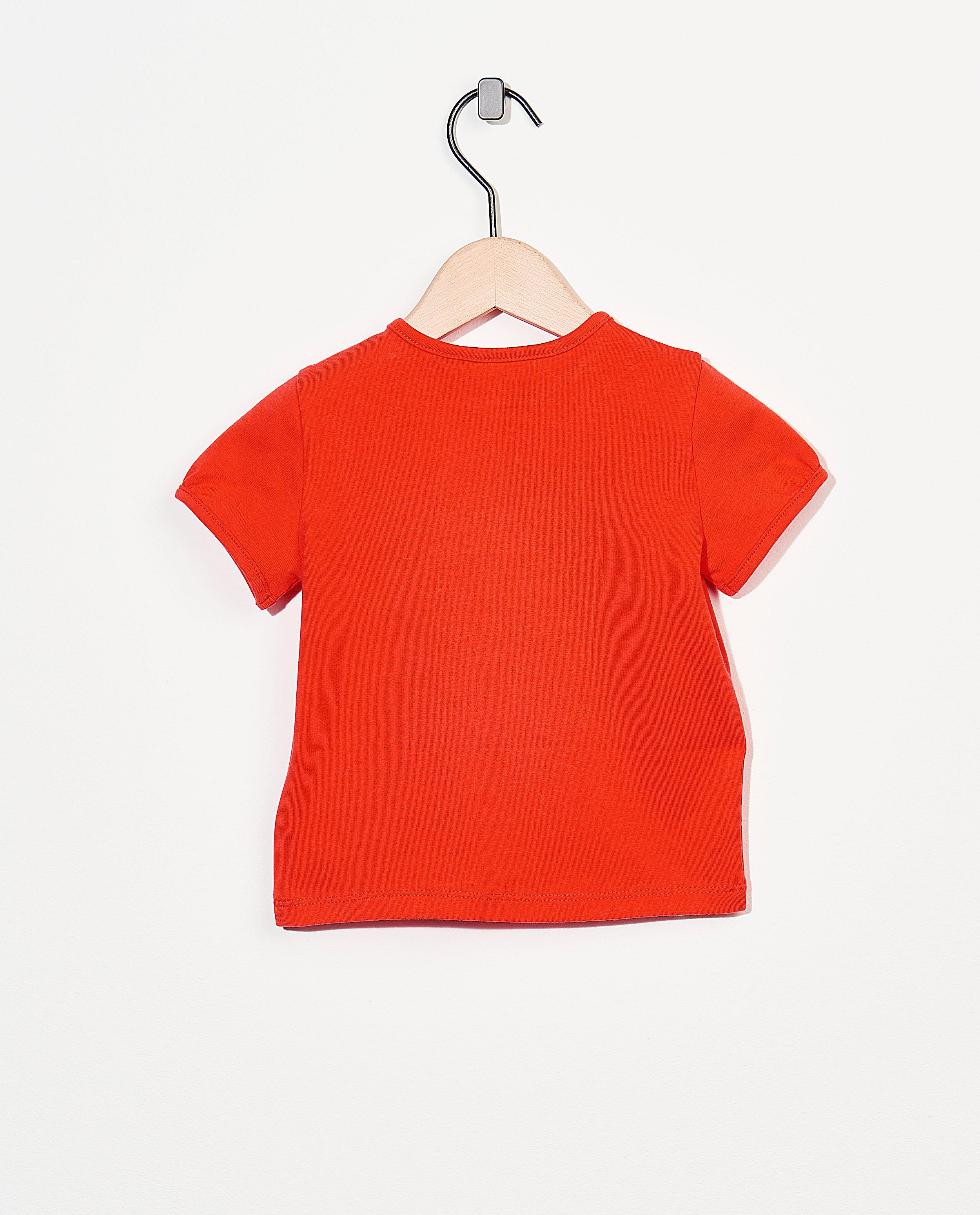 T-shirts - 