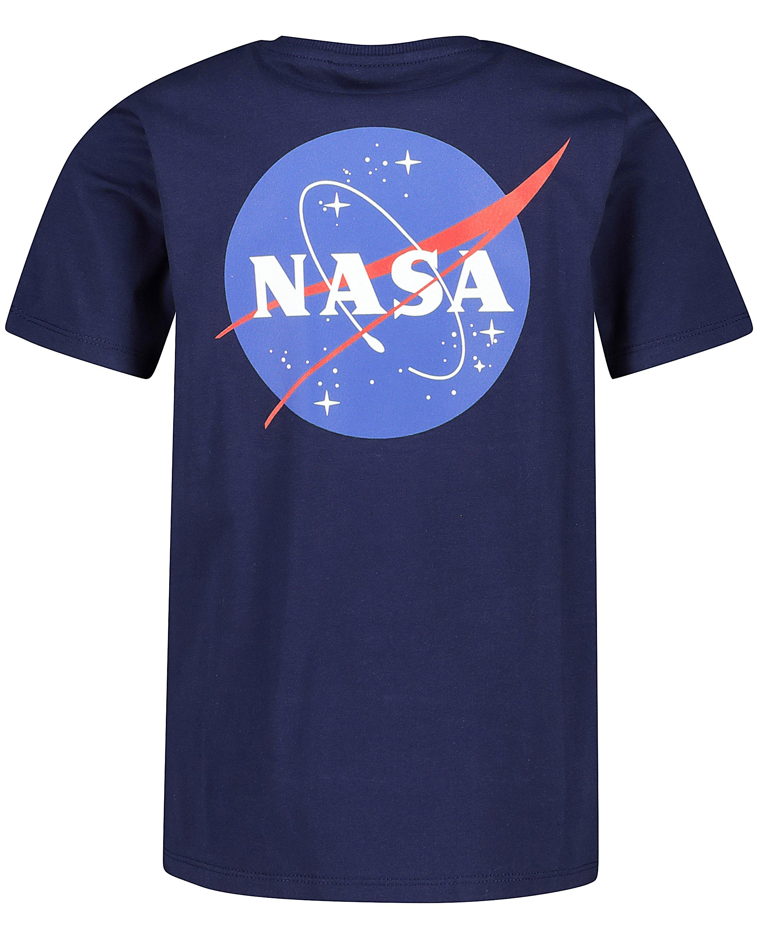 T-shirts - 