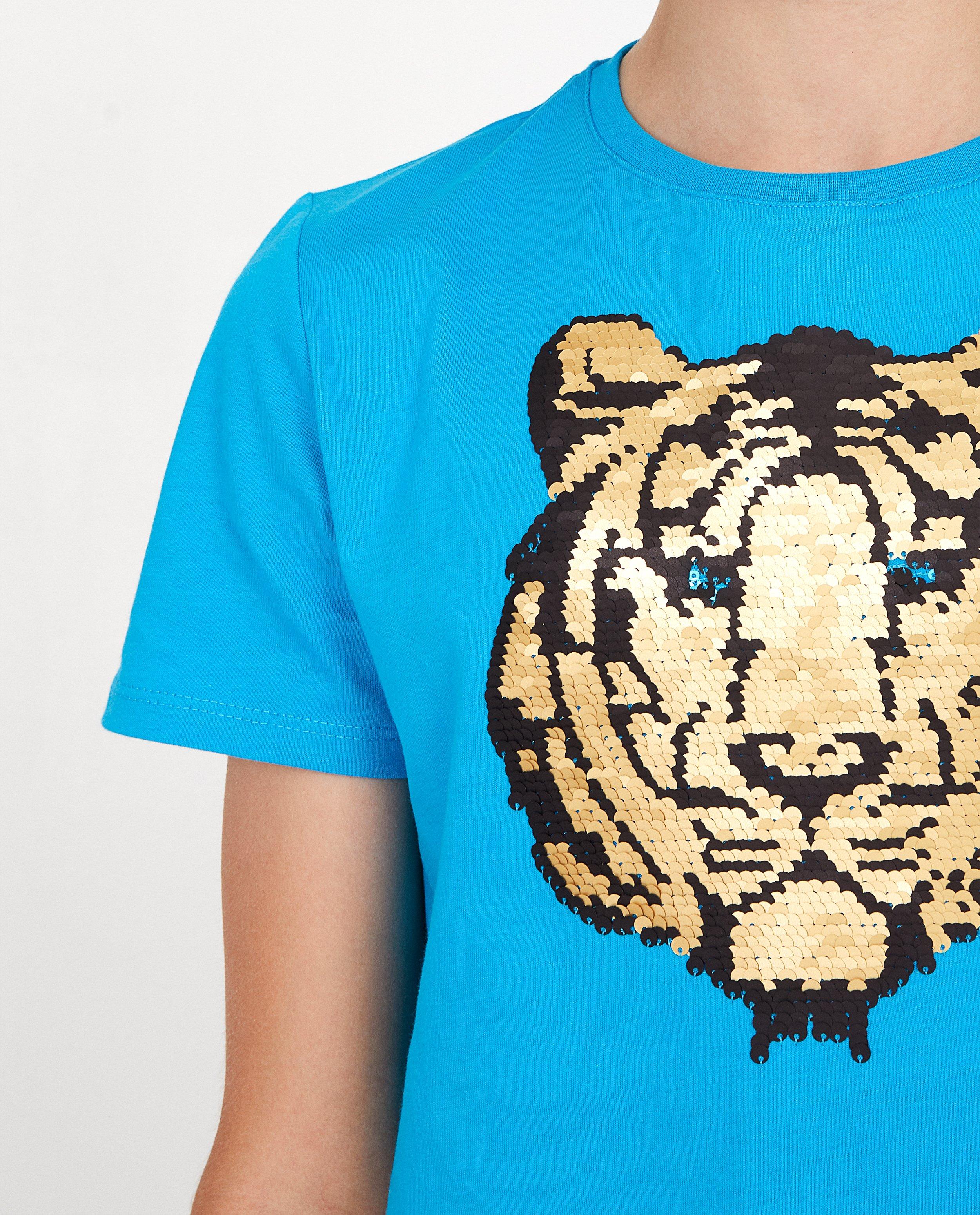 T-shirts - 
