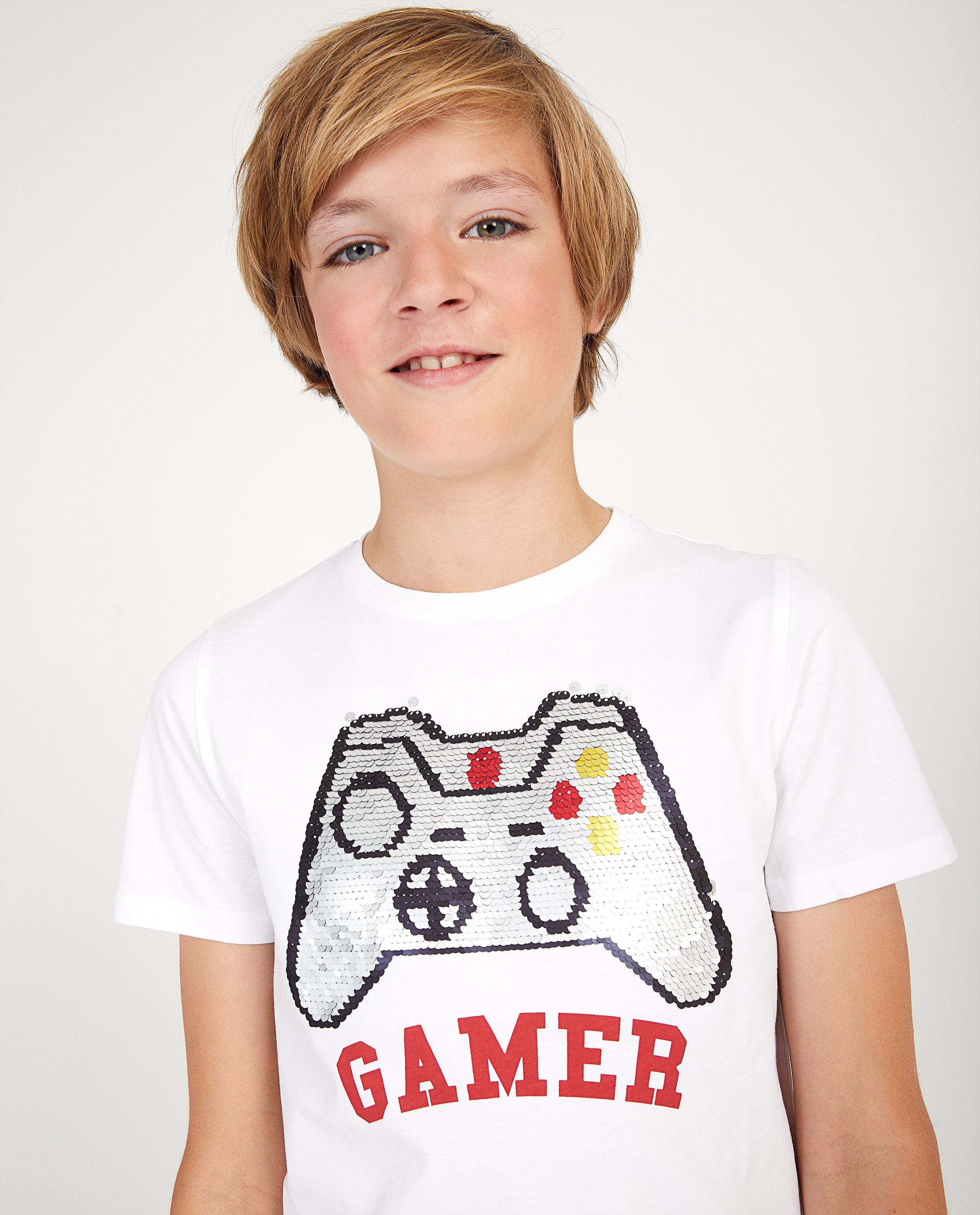 T-shirts - 