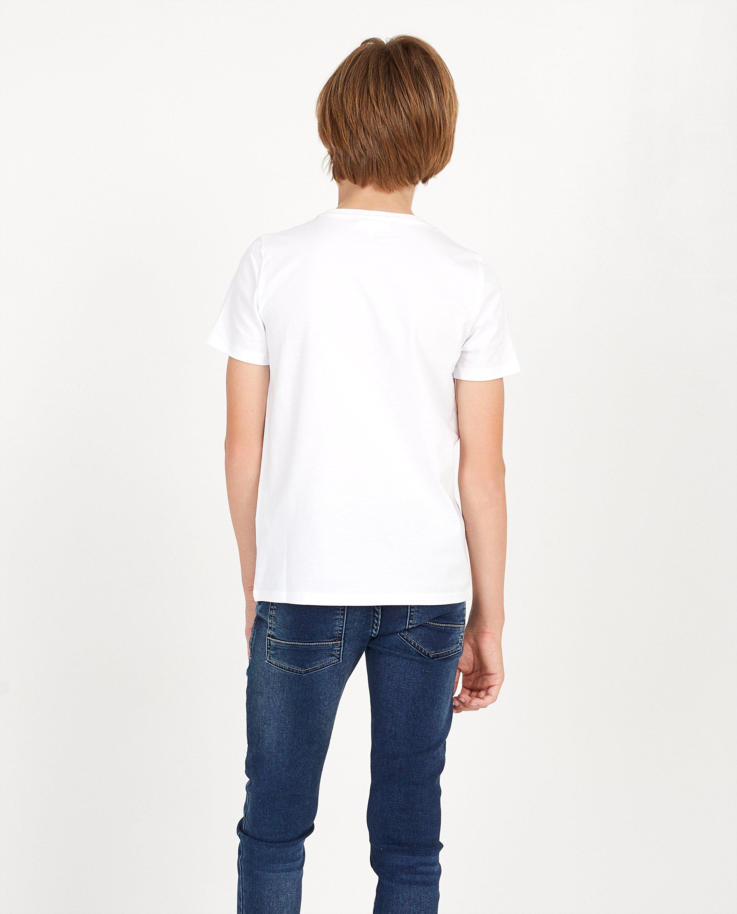 T-shirts - 