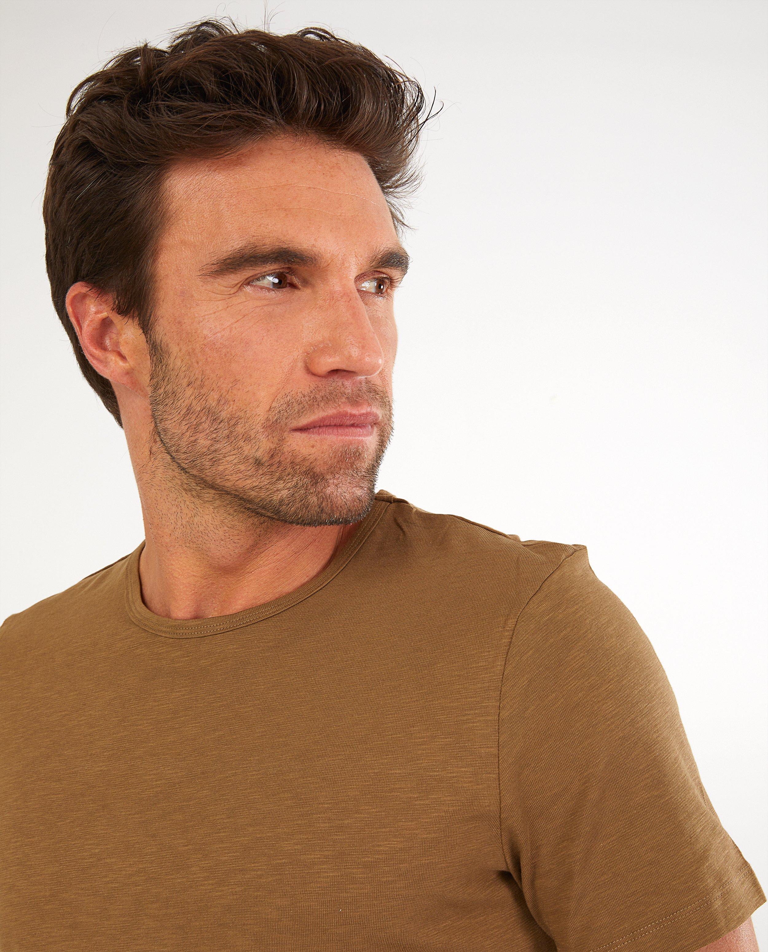 T-shirts - 